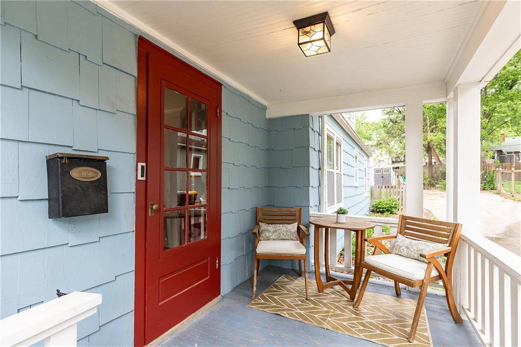 7215 Walnut ST, Kansas City, MO 64114
