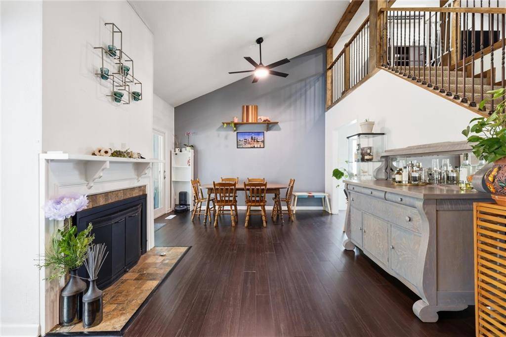 12025 W 66th ST, Shawnee, KS 66216