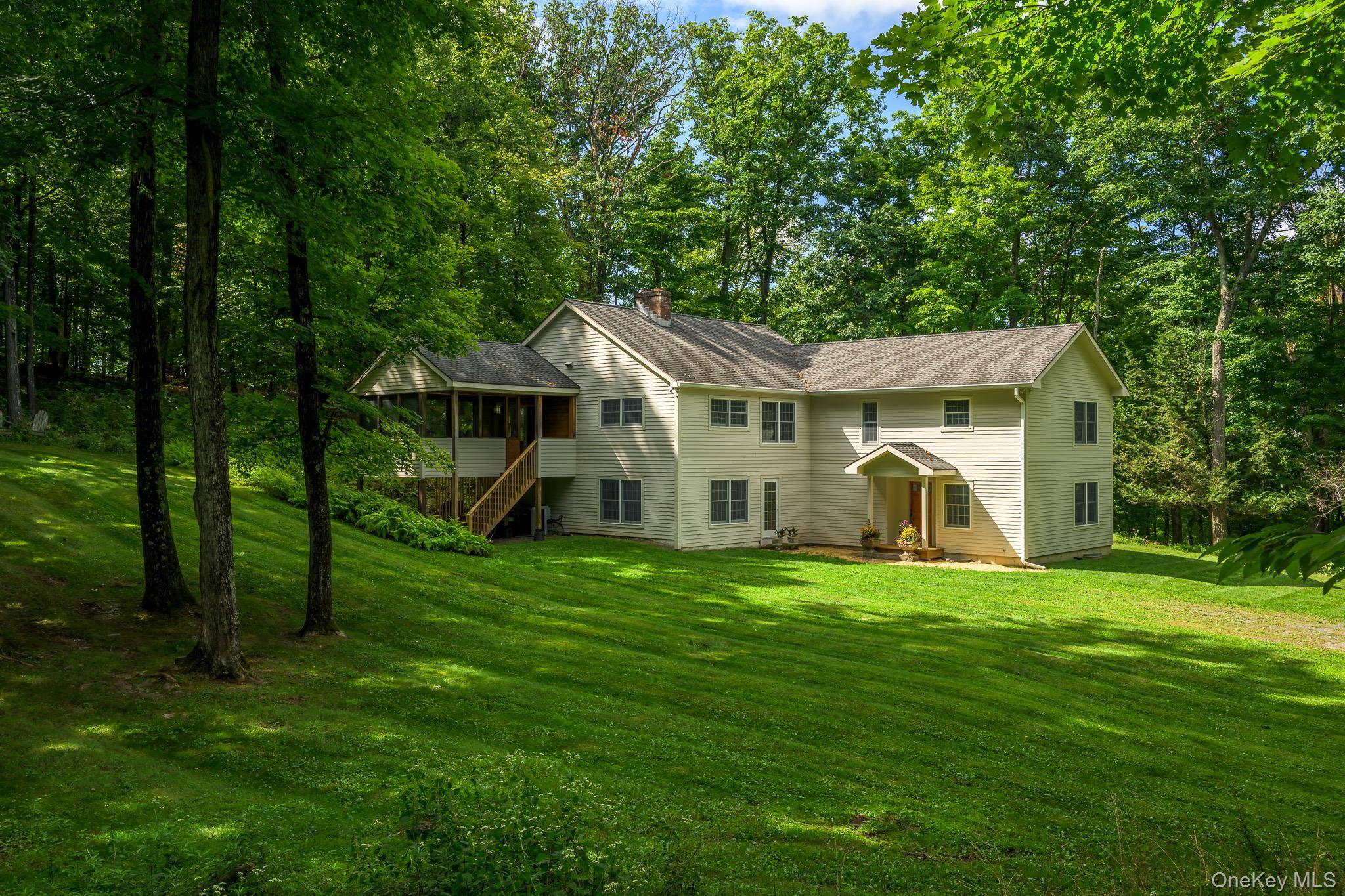 219 Roche DR, Ancramdale, NY 12503