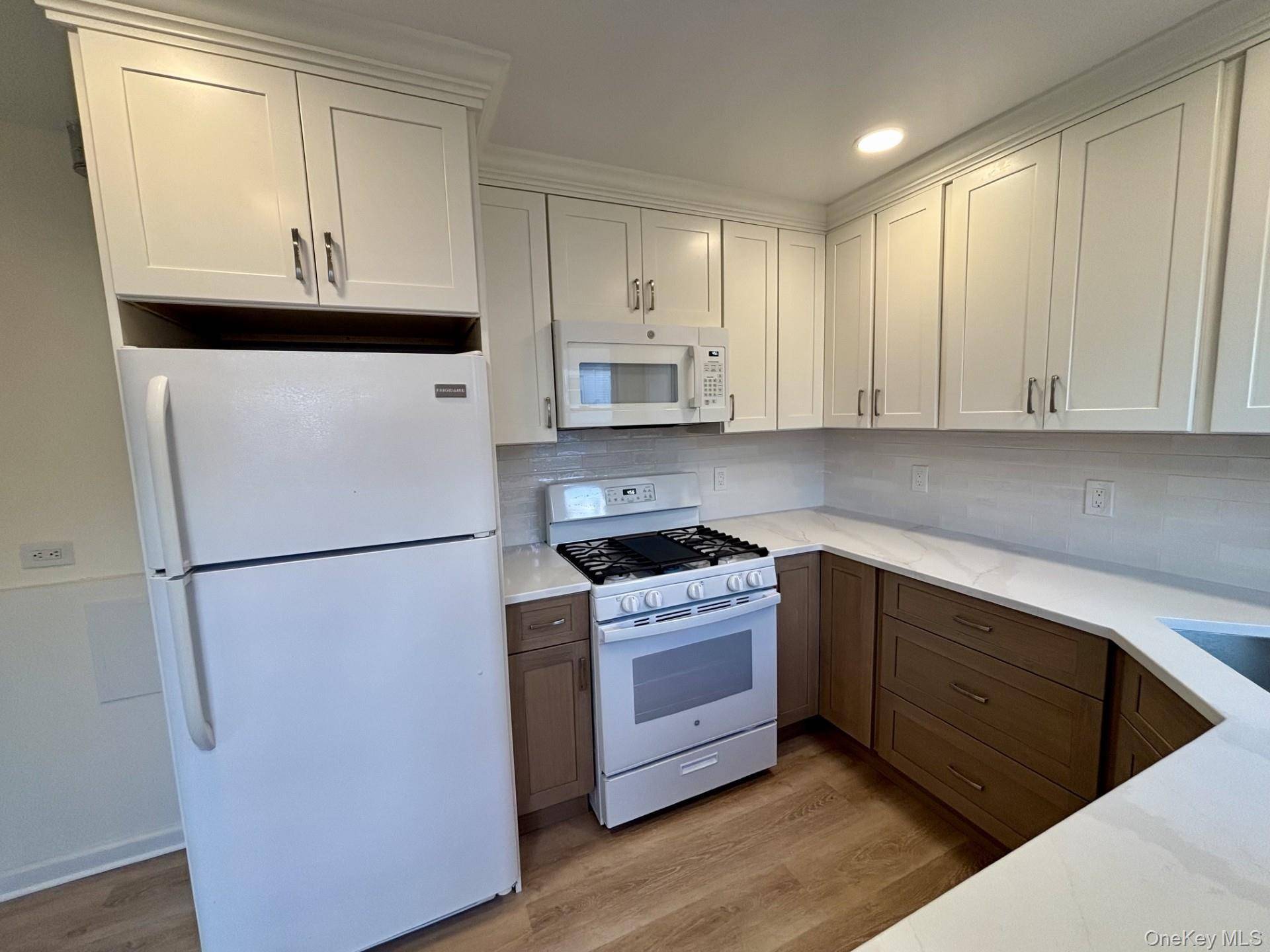 14 Lee CT #14, New Rochelle, NY 10805