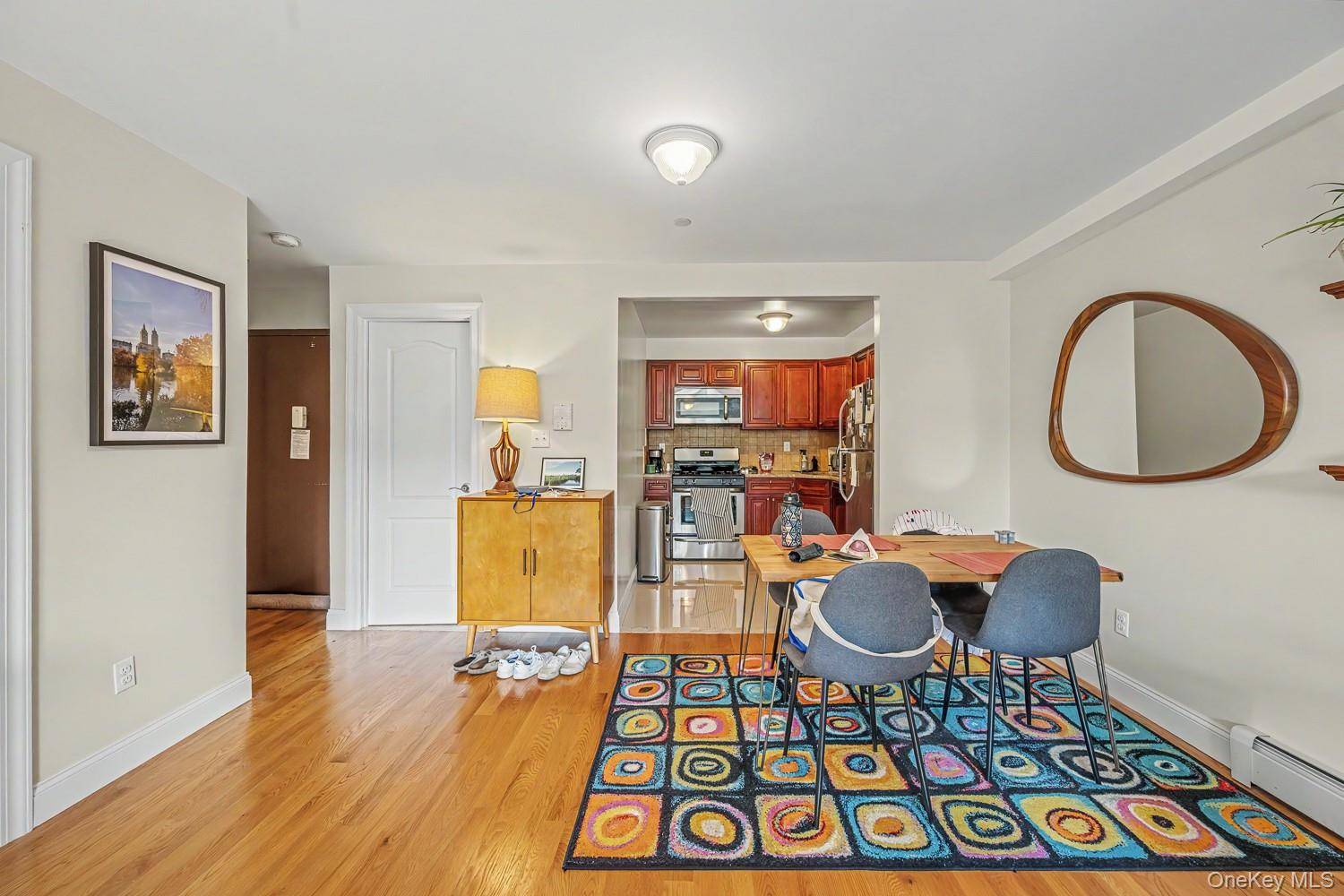 28-29 35th ST, Astoria, NY 11103