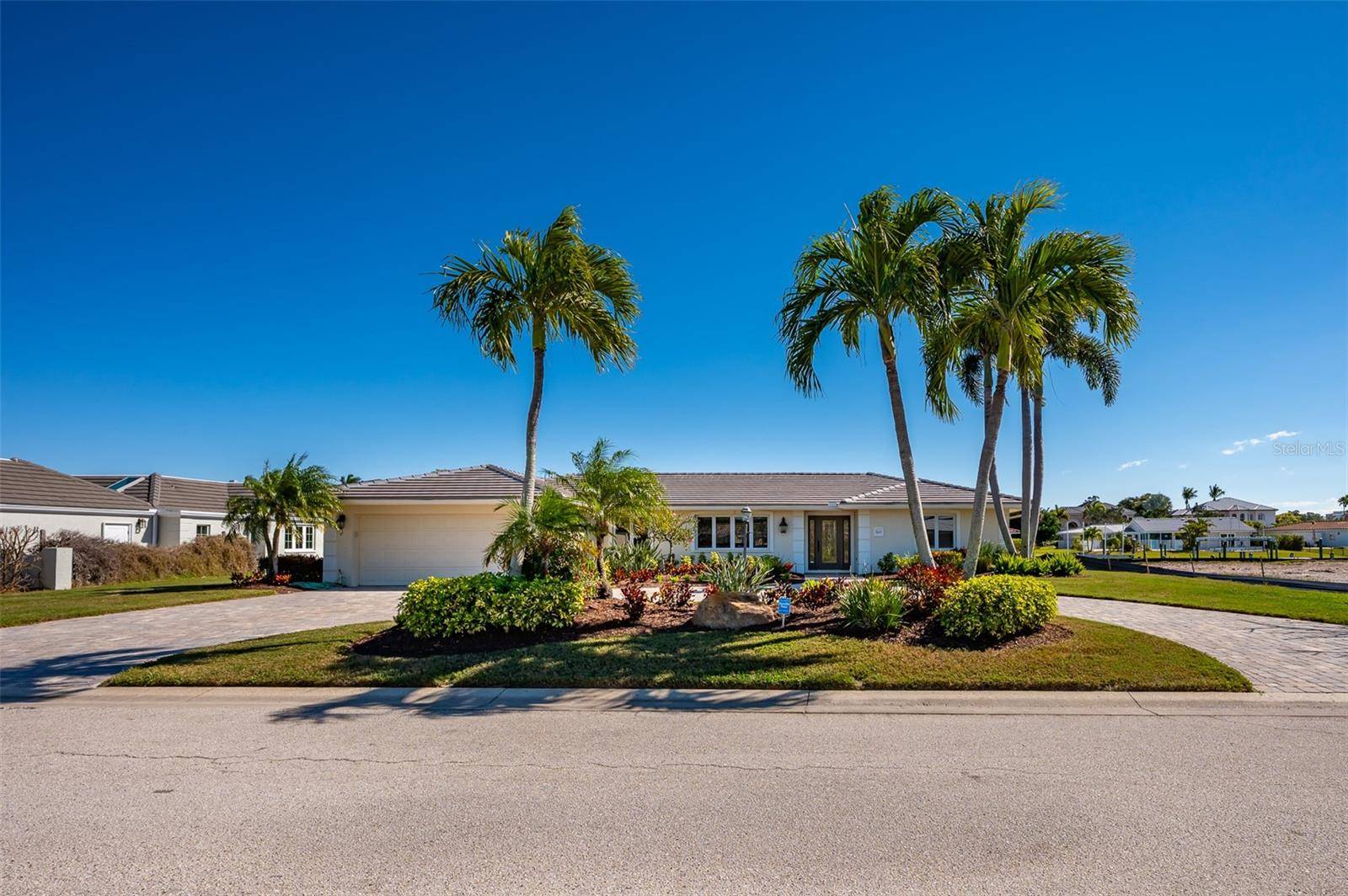 548 GUNWALE LN, Longboat Key, FL 34228