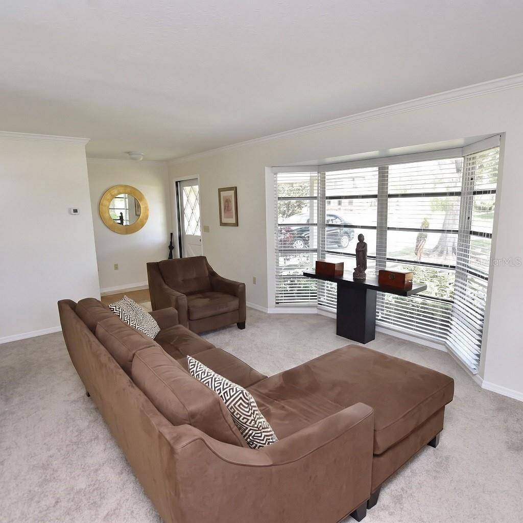3926 CALLIANDRA DR, Sarasota, FL 34232