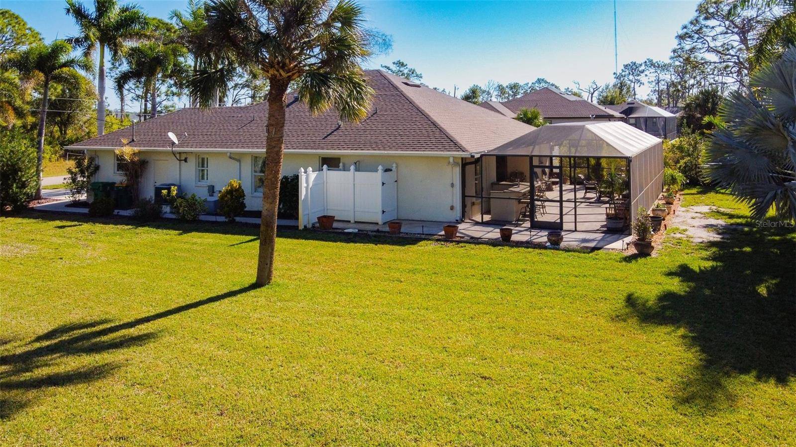 101 & 103 WAHOO DR, Rotonda West, FL 33947