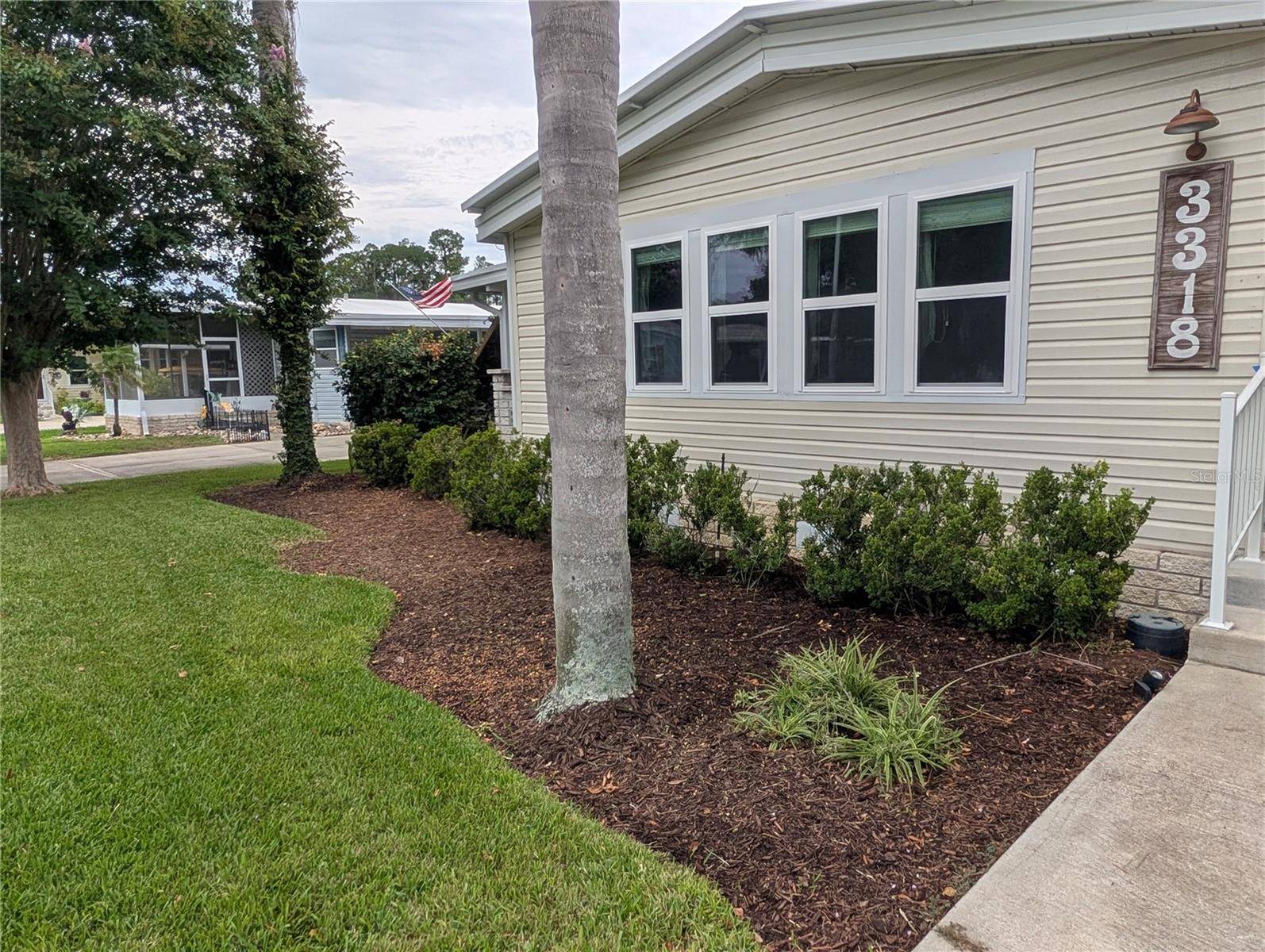 3318 WEKIVA RD, Tavares, FL 32778