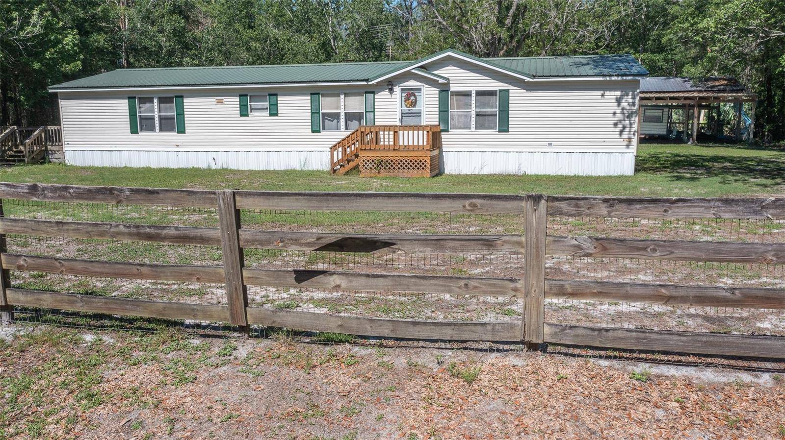 17824 NE 143RD TER, Waldo, FL 32694