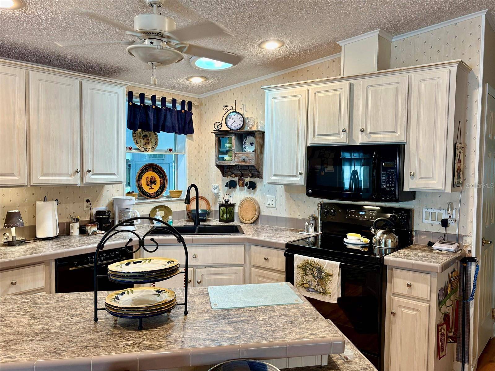 6600 SCENIC POINT DR SE, Winter Haven, FL 33884