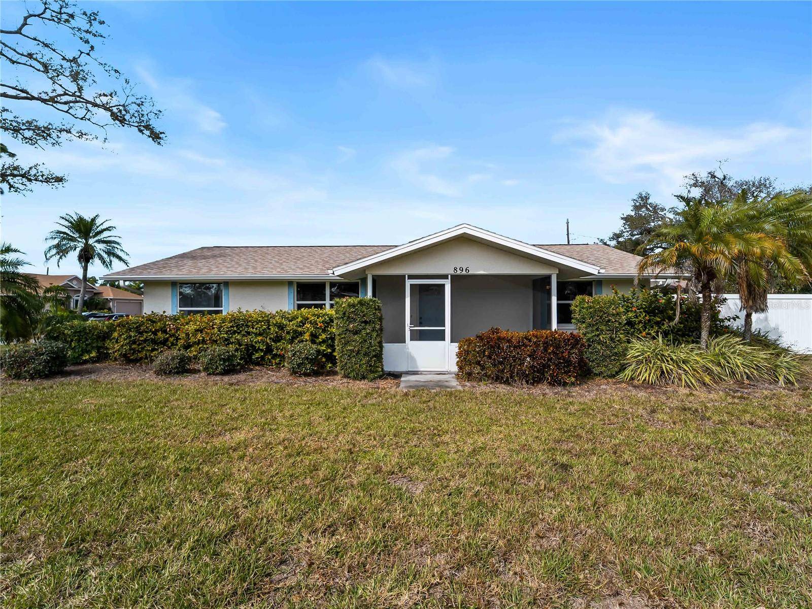 896 S VENICE BLVD, Venice, FL 34293