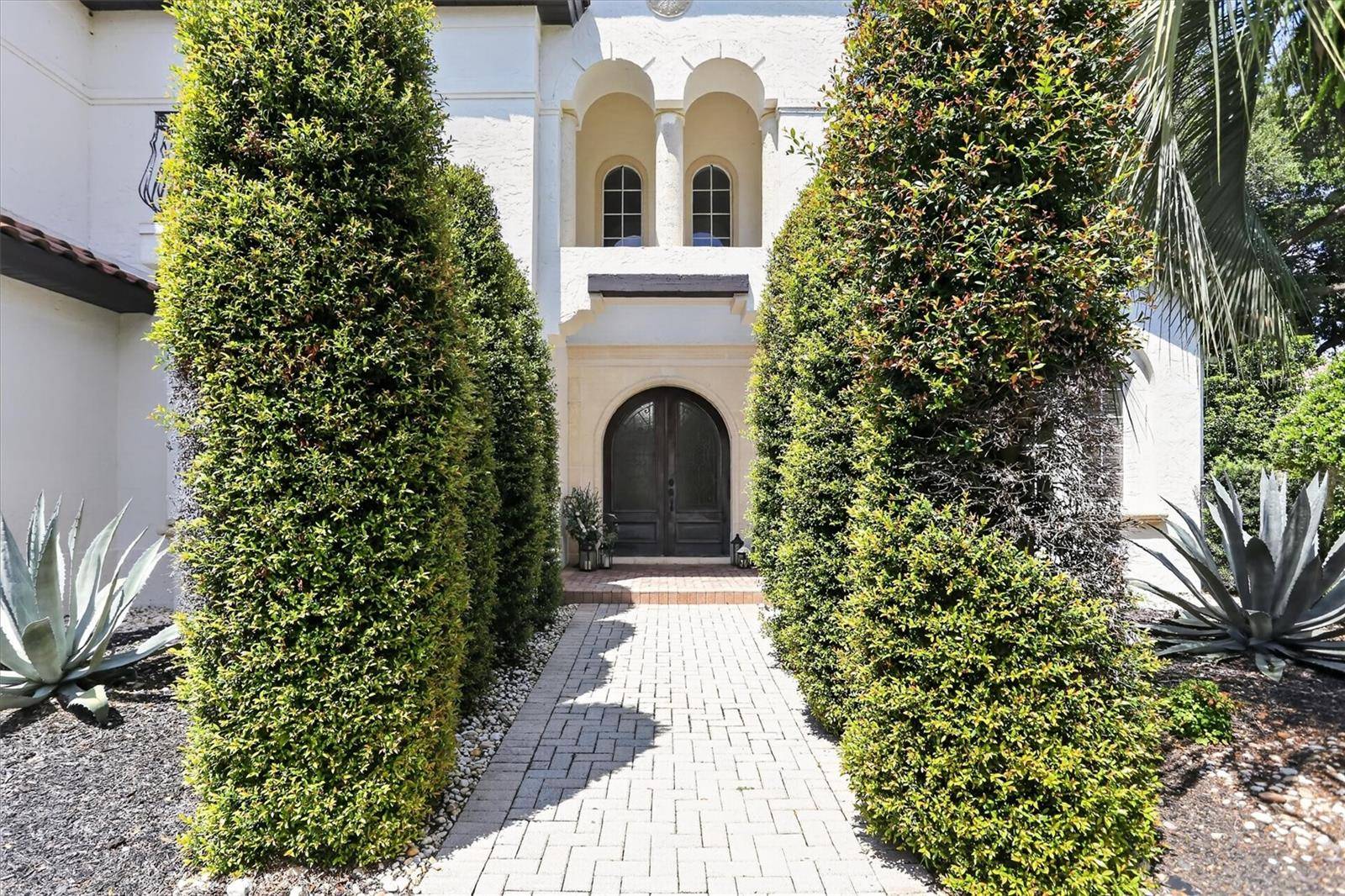 8826 SOUTHERN BREEZE DR, Orlando, FL 32836