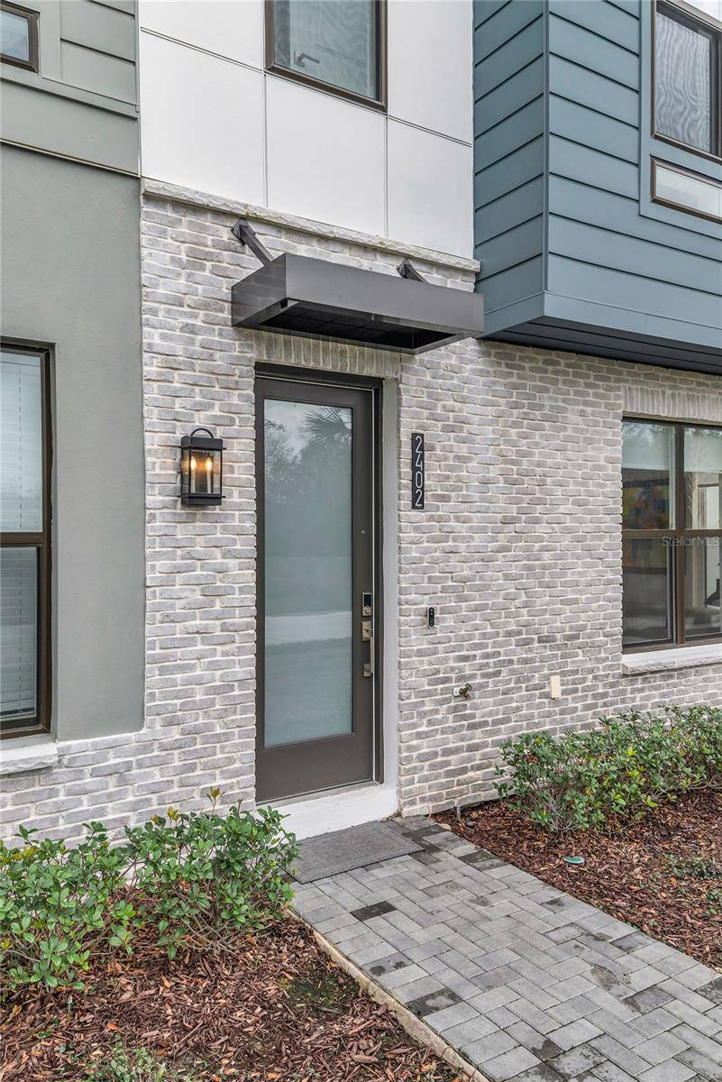 2402 ADDALIA ALY, Orlando, FL 32804