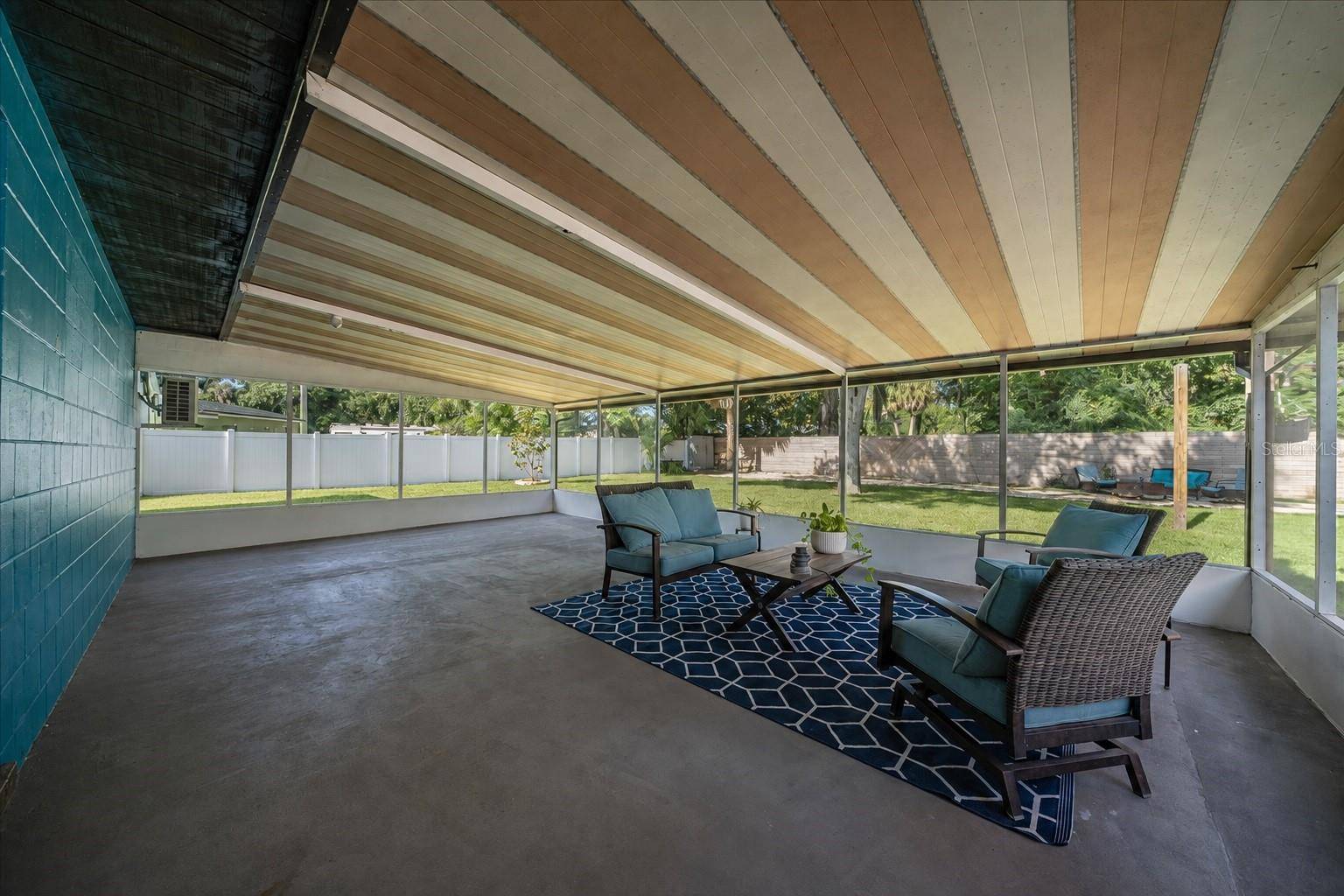 1005 PERKINS ST, Leesburg, FL 34748
