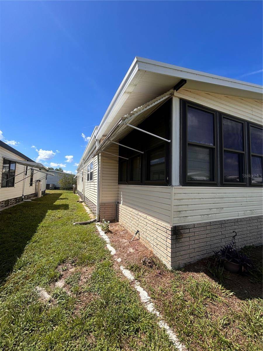 6458 HOLLYBERRY LN NE, Winter Haven, FL 33881