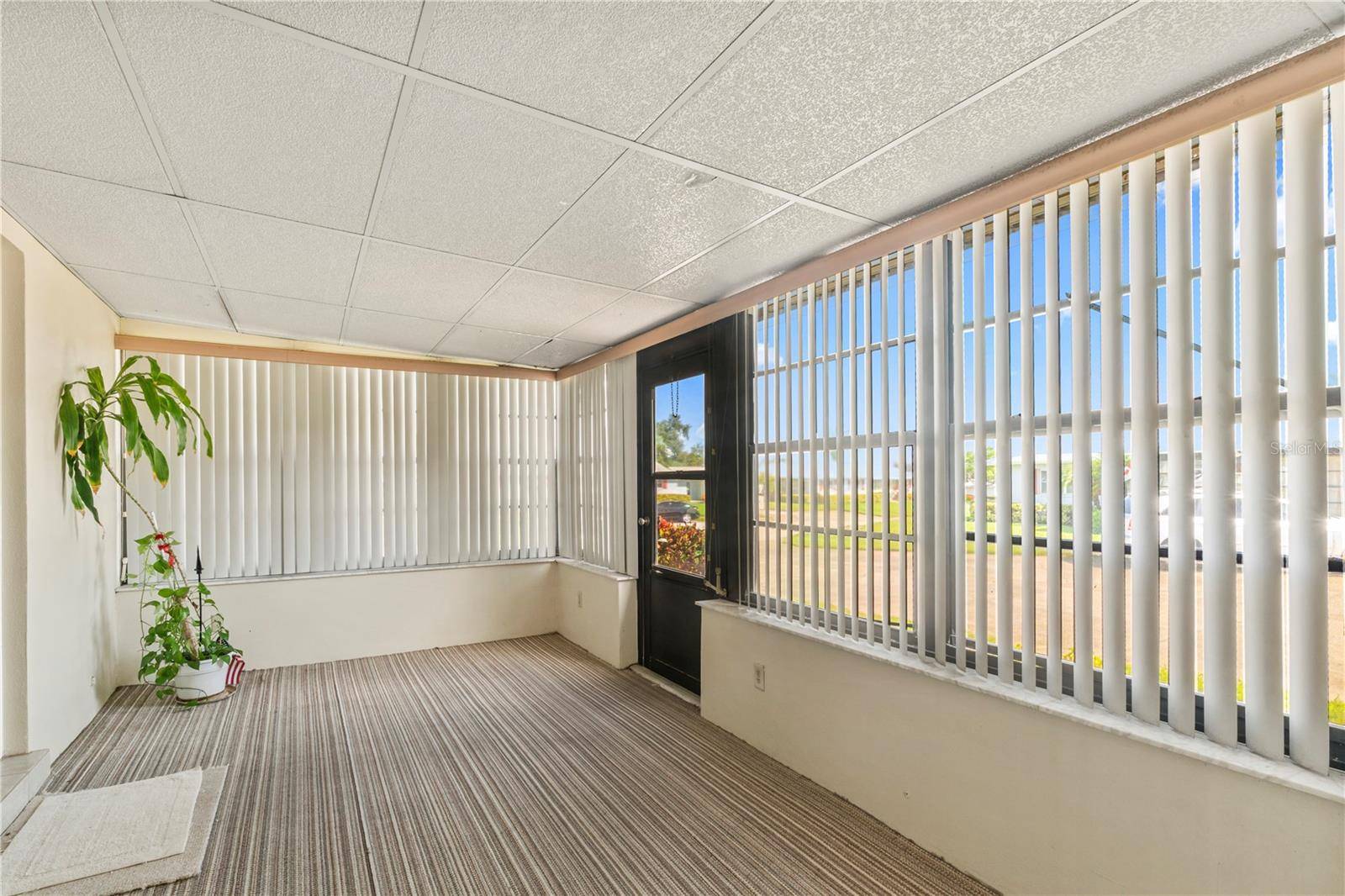 1609 WHITEBRIDGE DR #A, Palm Harbor, FL 34684