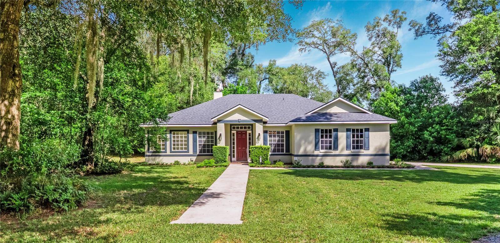 1085 TAYLOR RD E, Deland, FL 32724