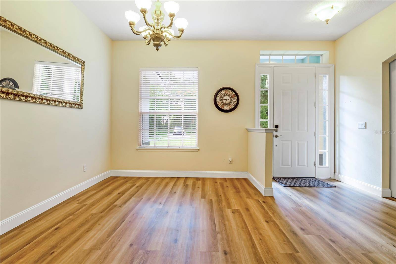 1085 TAYLOR RD E, Deland, FL 32724