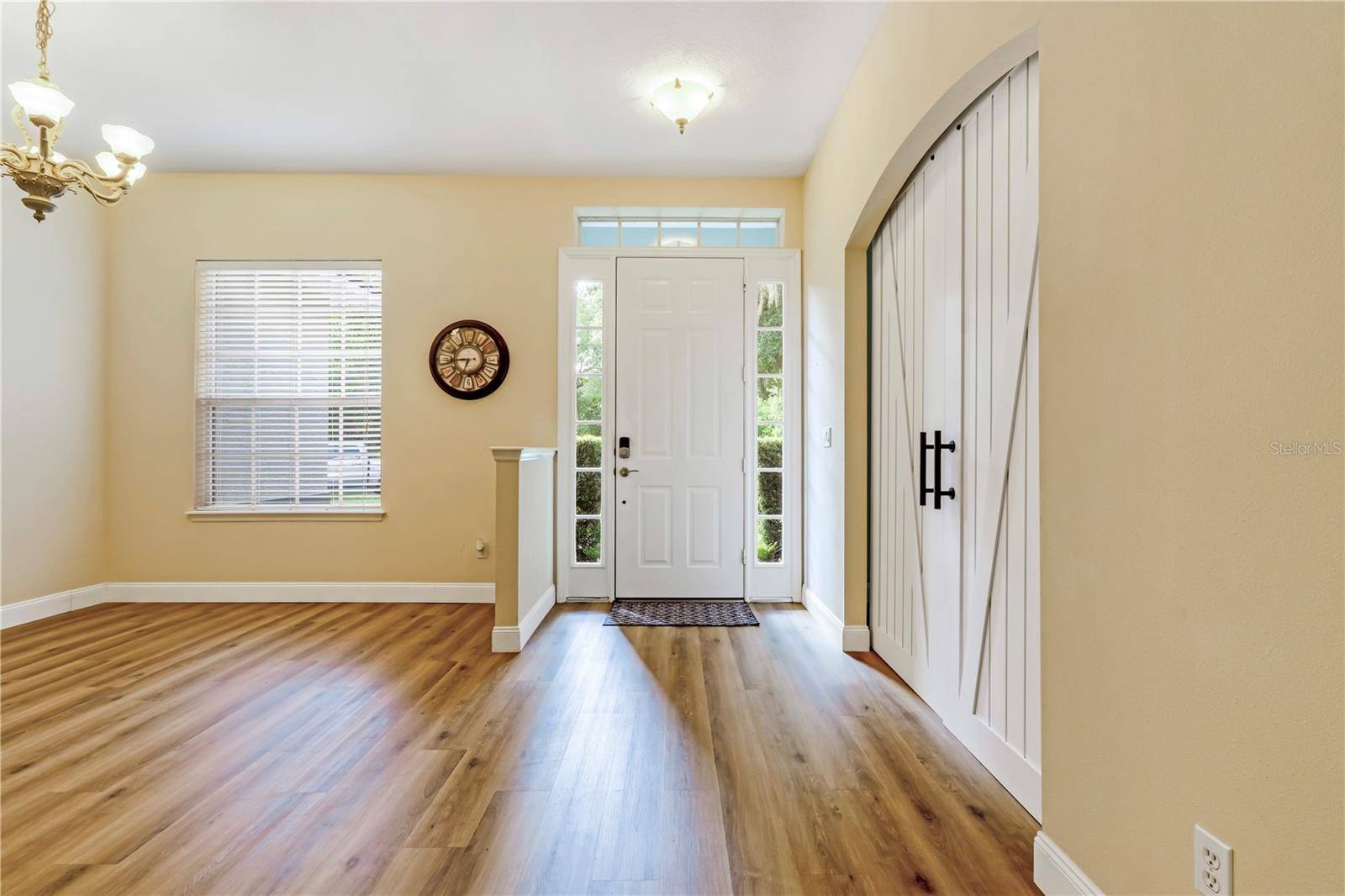 1085 TAYLOR RD E, Deland, FL 32724