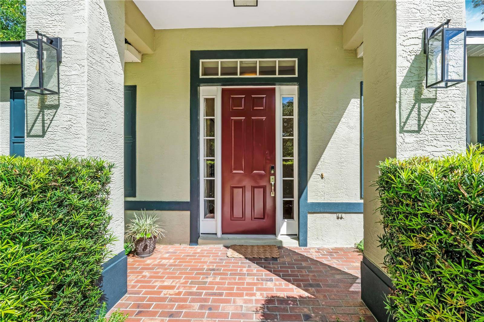 1085 TAYLOR RD E, Deland, FL 32724