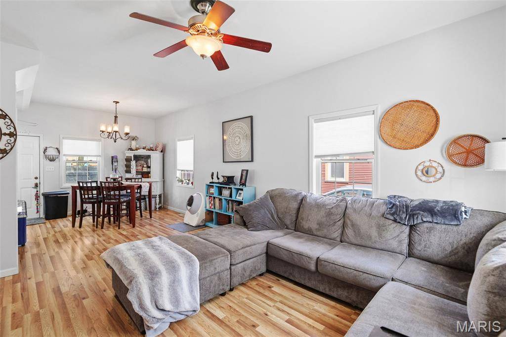 139 Columbia AVE, Edwardsville, IL 62025