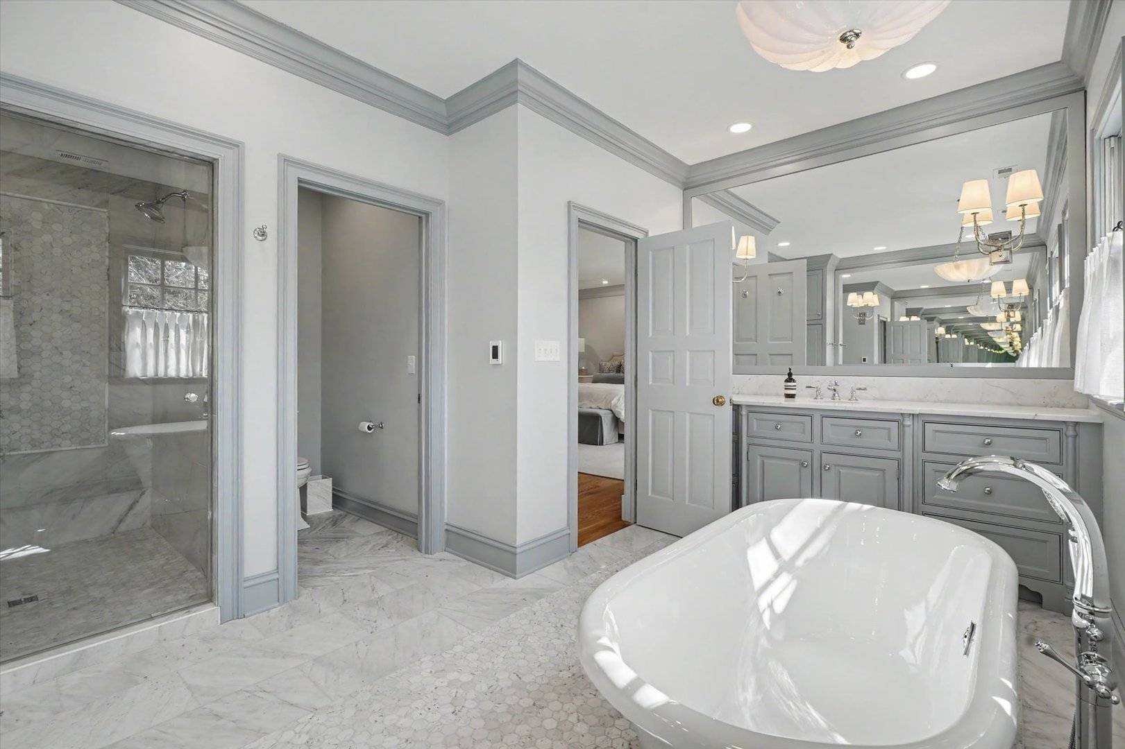 1203 Sussex CT, Champaign, IL 61821