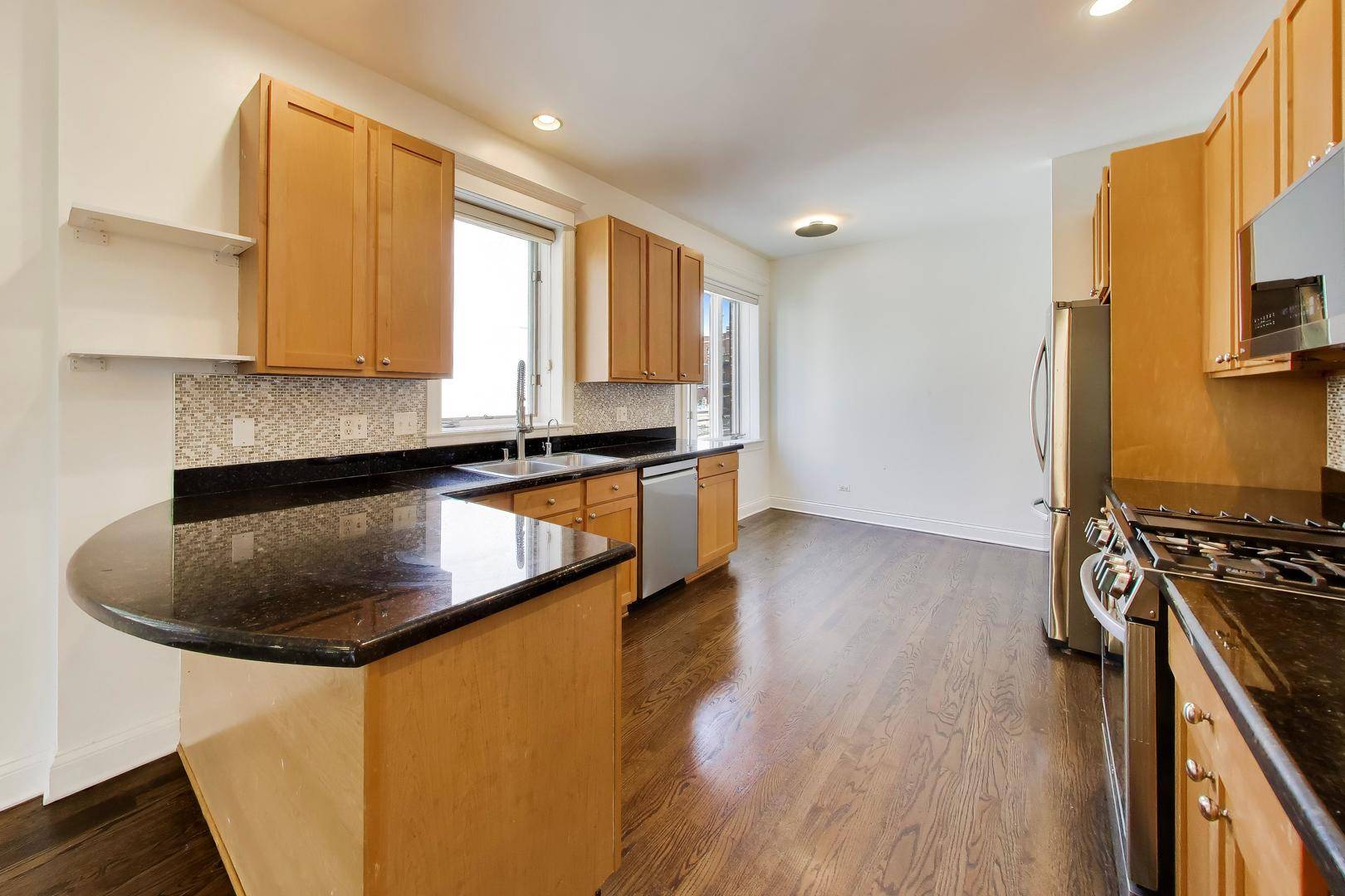 3939 N Greenview AVE #2N, Chicago, IL 60613