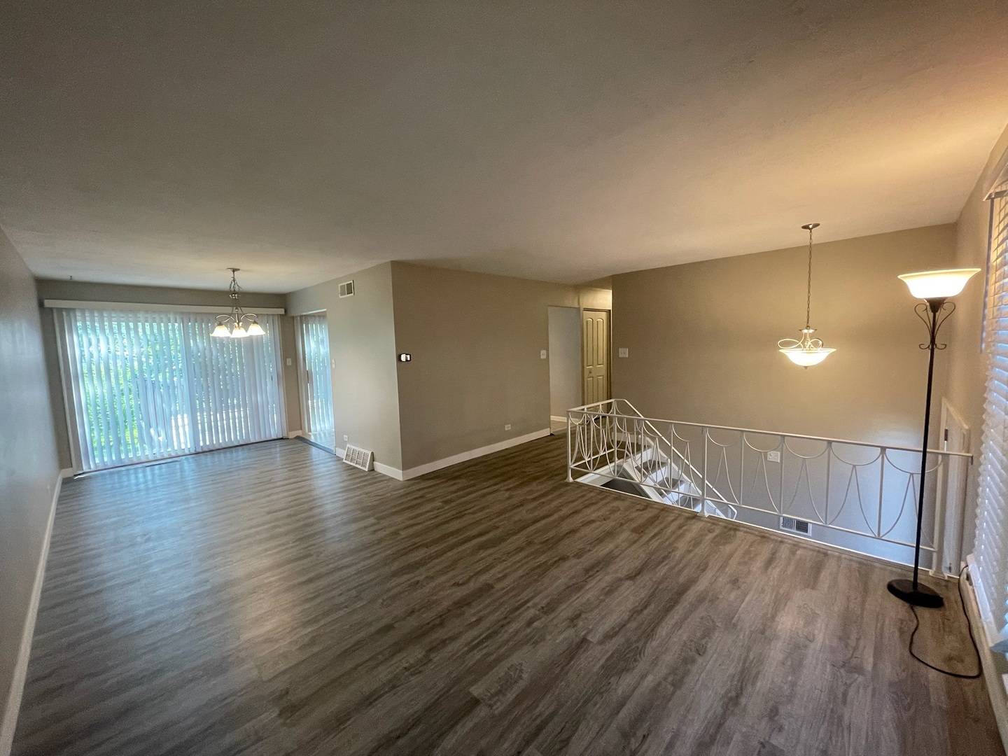 337 Merlin CT, Bolingbrook, IL 60440