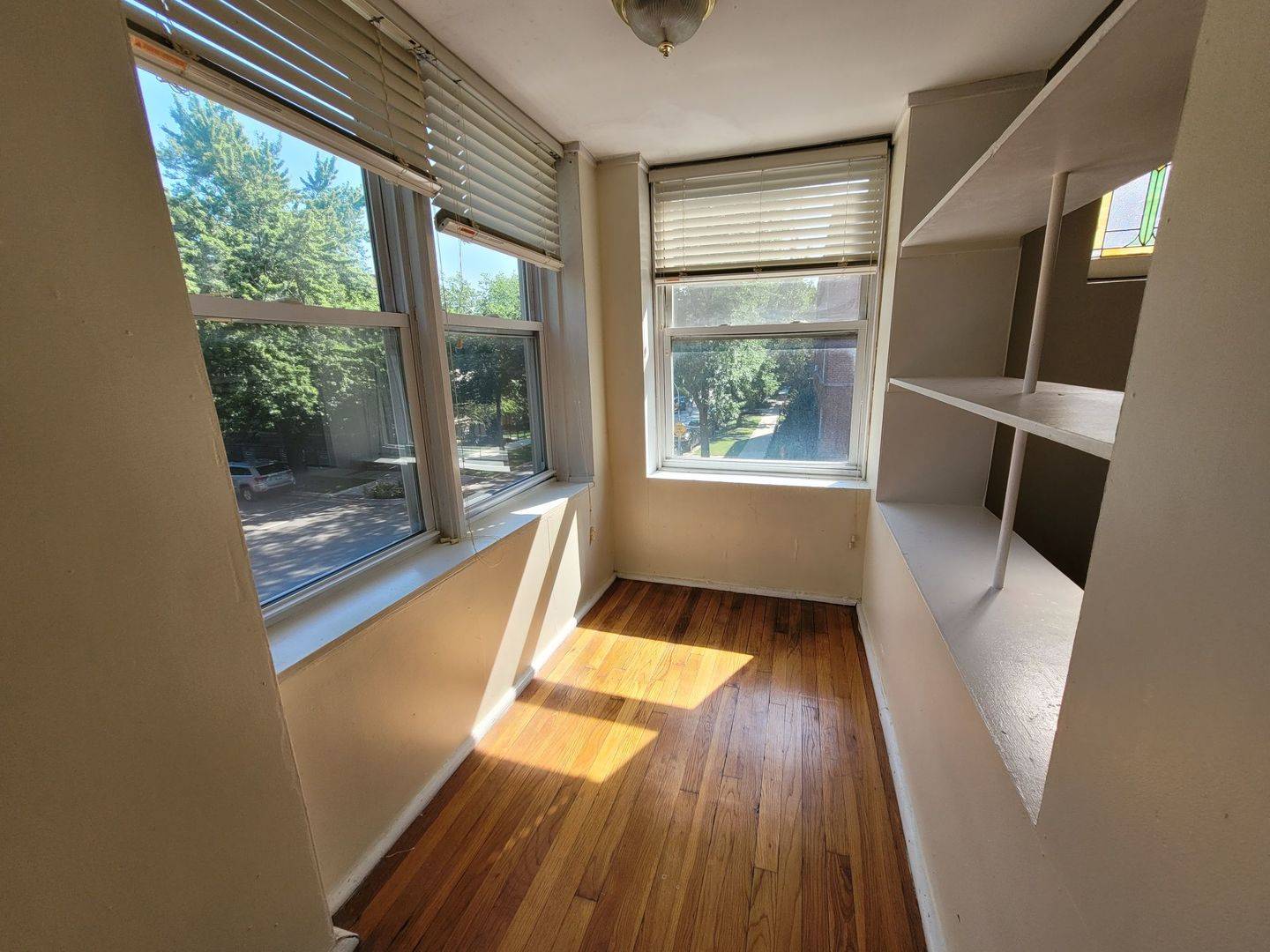 1401 W Winona ST #2, Chicago, IL 60640
