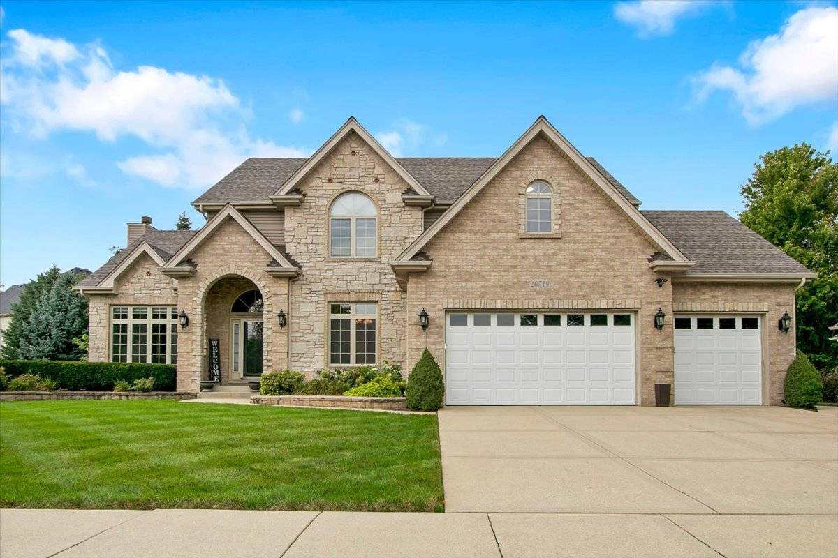 26519 Silverleaf DR, Plainfield, IL 60585