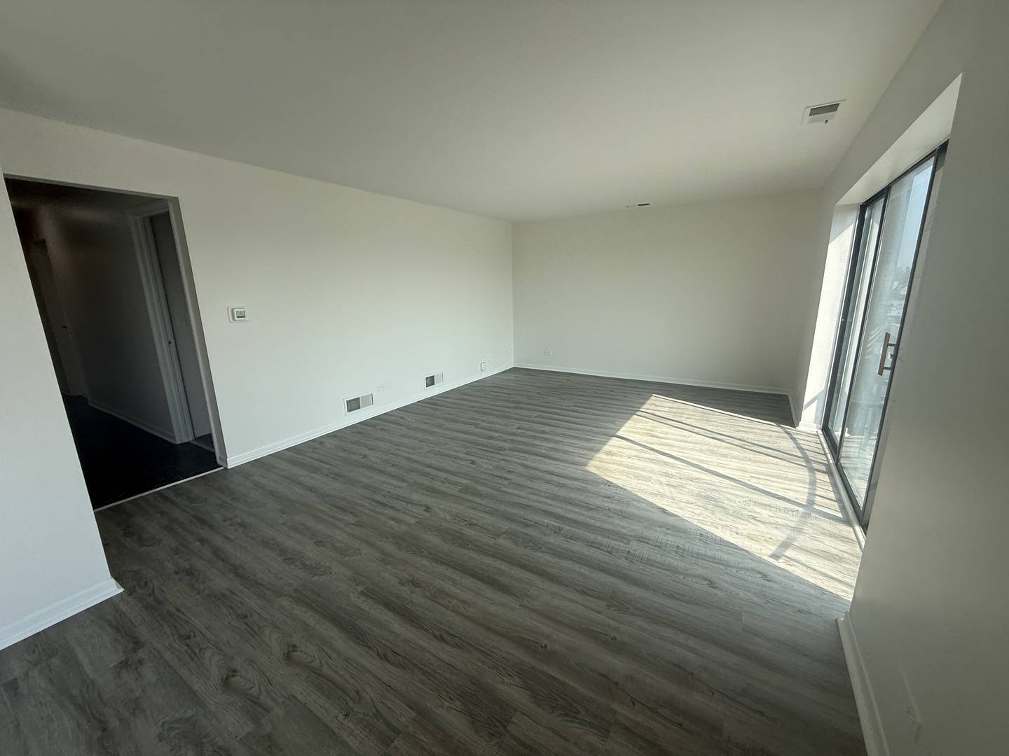2310 N Harlem AVE #606, Elmwood Park, IL 60707