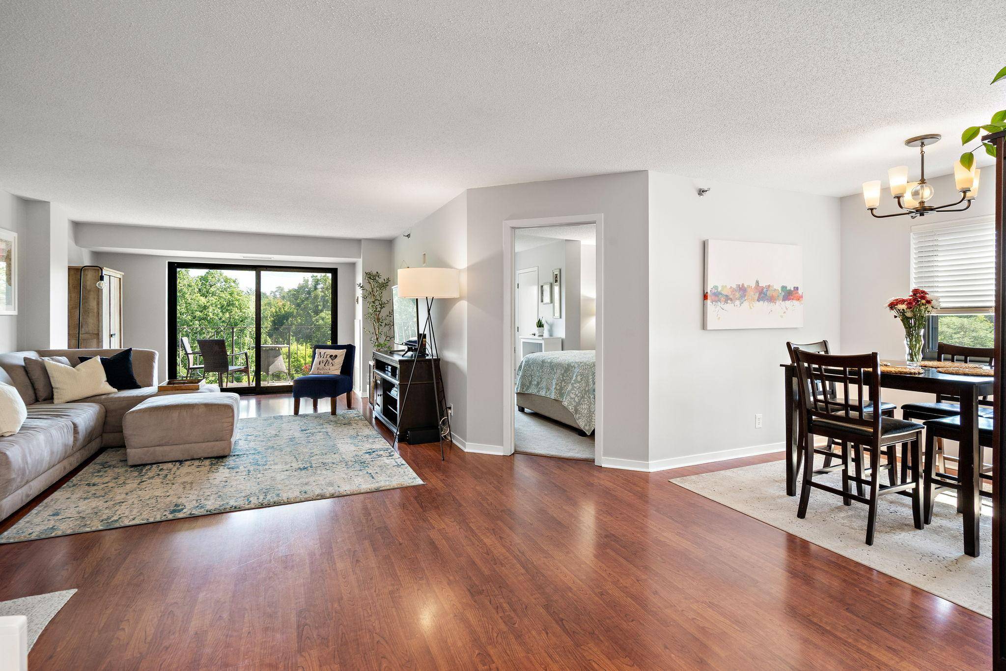 3131 Excelsior BLVD #713, Minneapolis, MN 55416