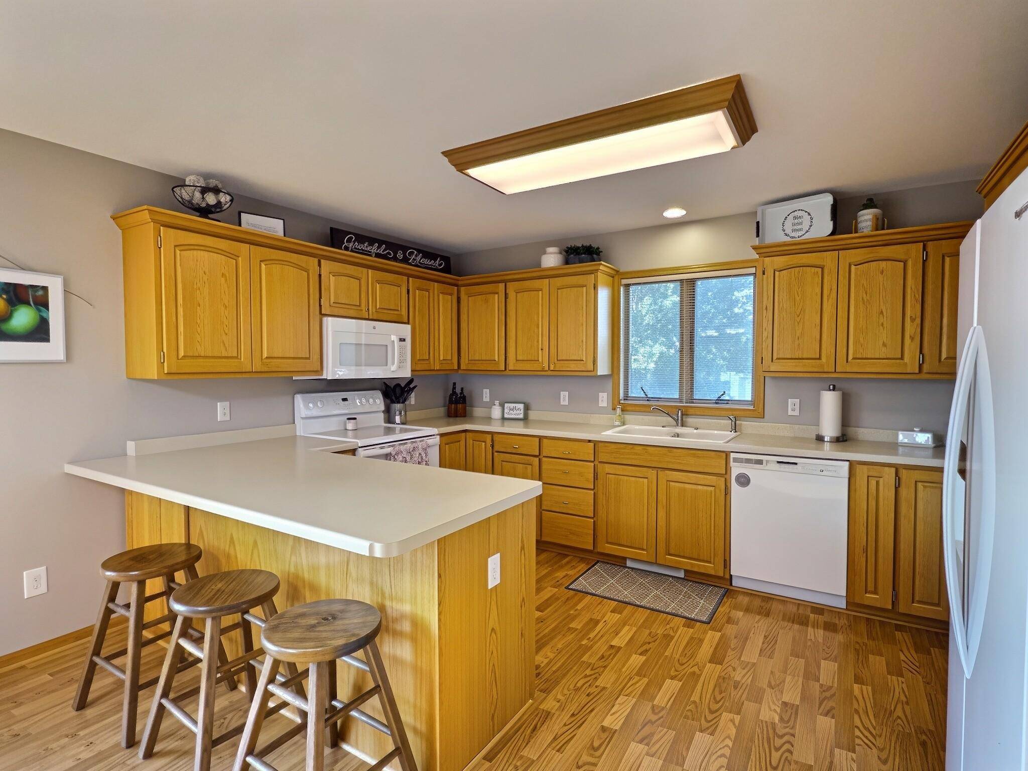 105 Cedar CT, Maple Lake, MN 55358