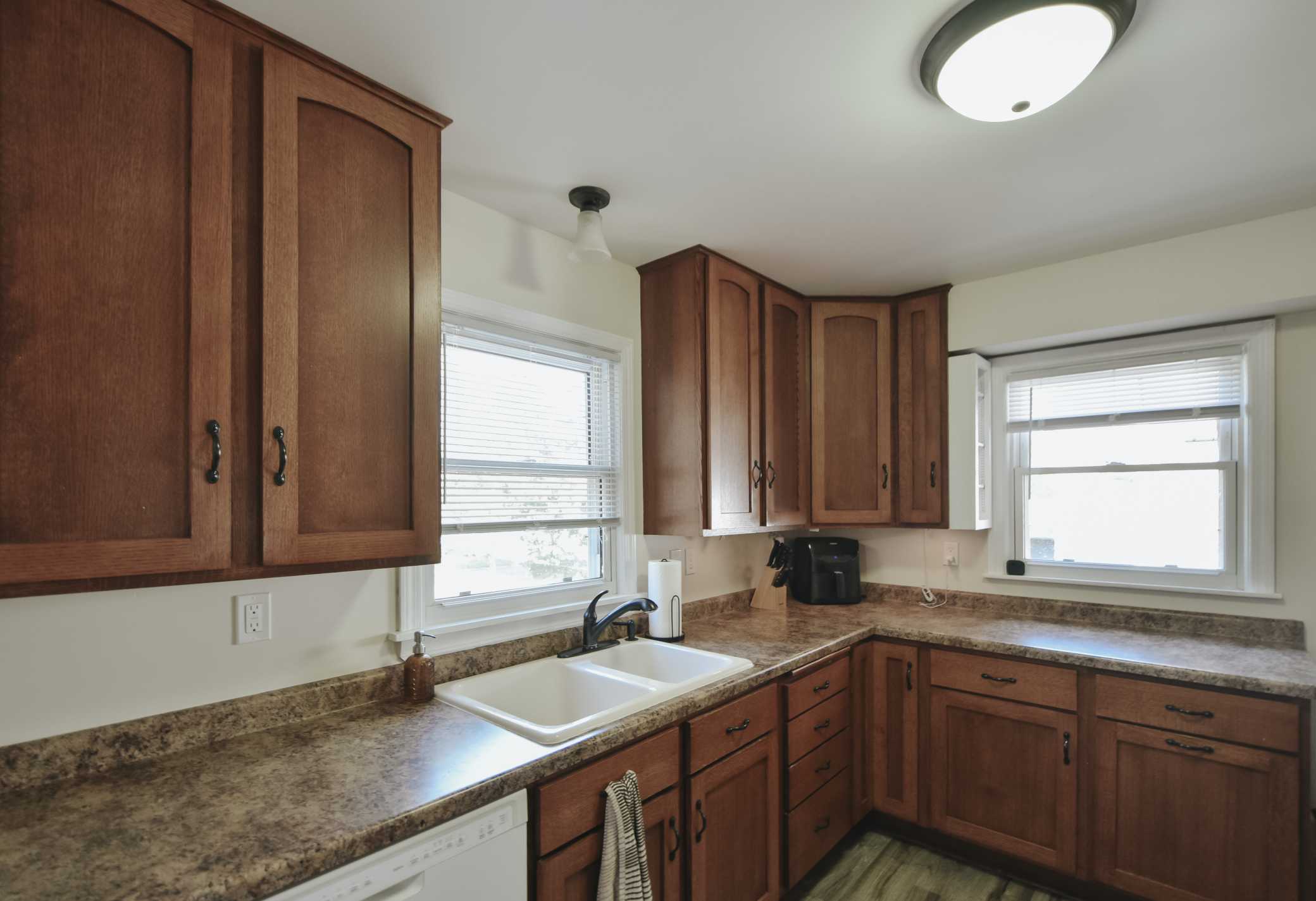 1616 Greenwood ST, Red Wing, MN 55066
