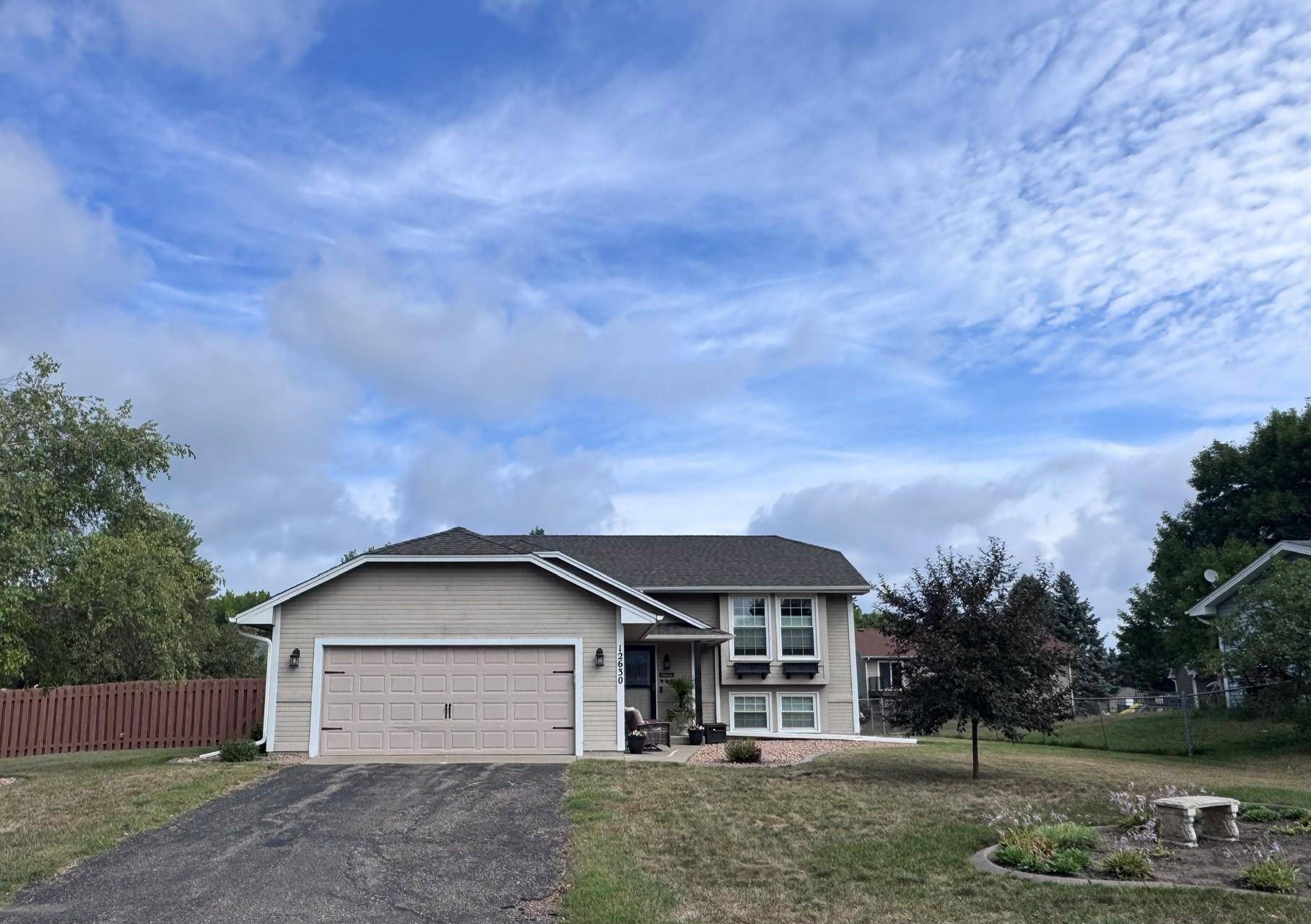 12630 92nd AVE N, Maple Grove, MN 55369