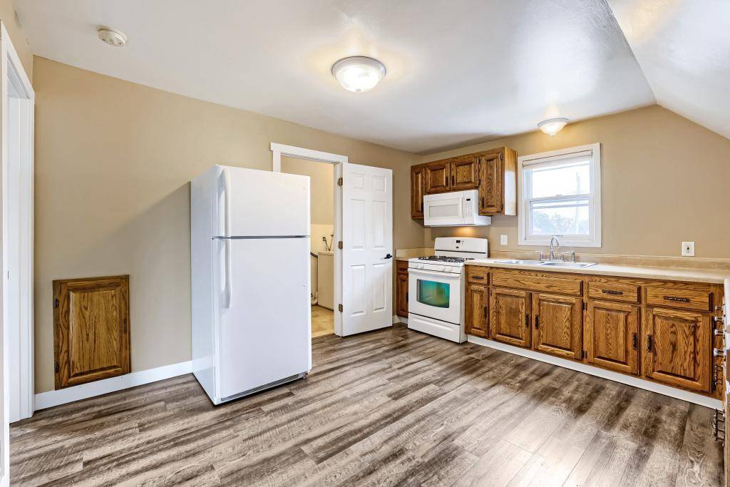 153 4th AVE S, South Saint Paul, MN 55075