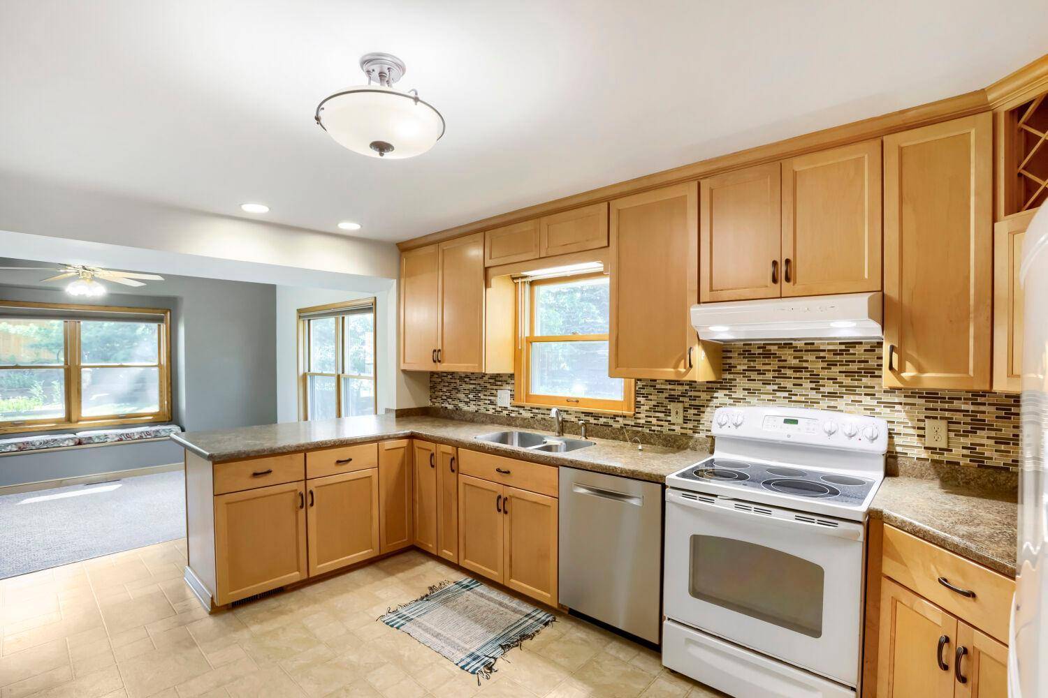 3407 Cleveland ST NE, Minneapolis, MN 55418
