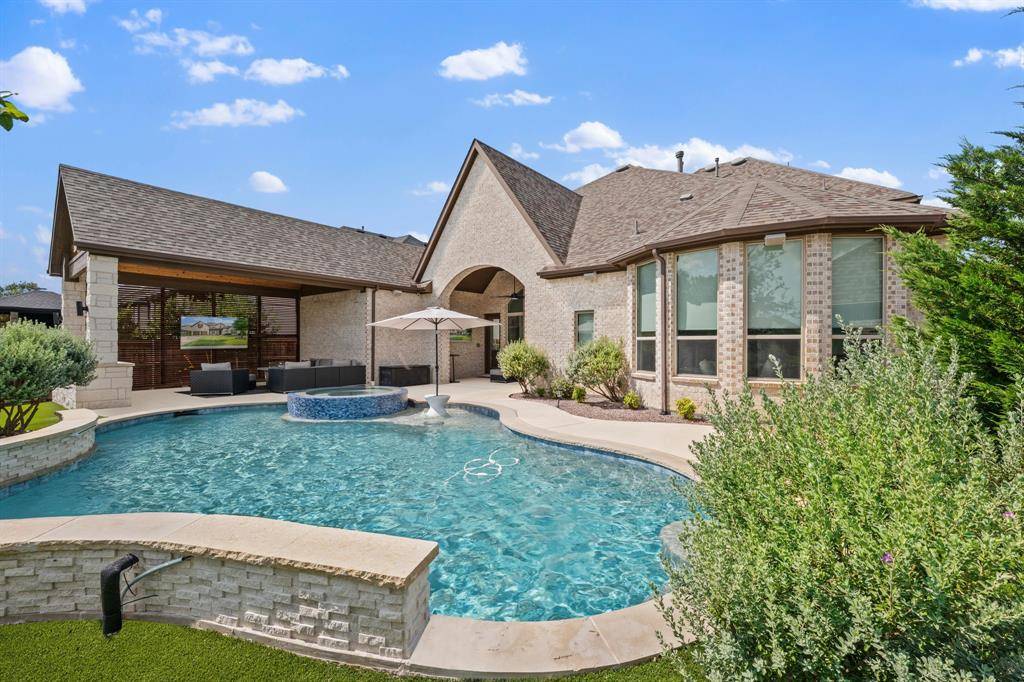 8513 Autumn Lake Trail, Mckinney, TX 75071
