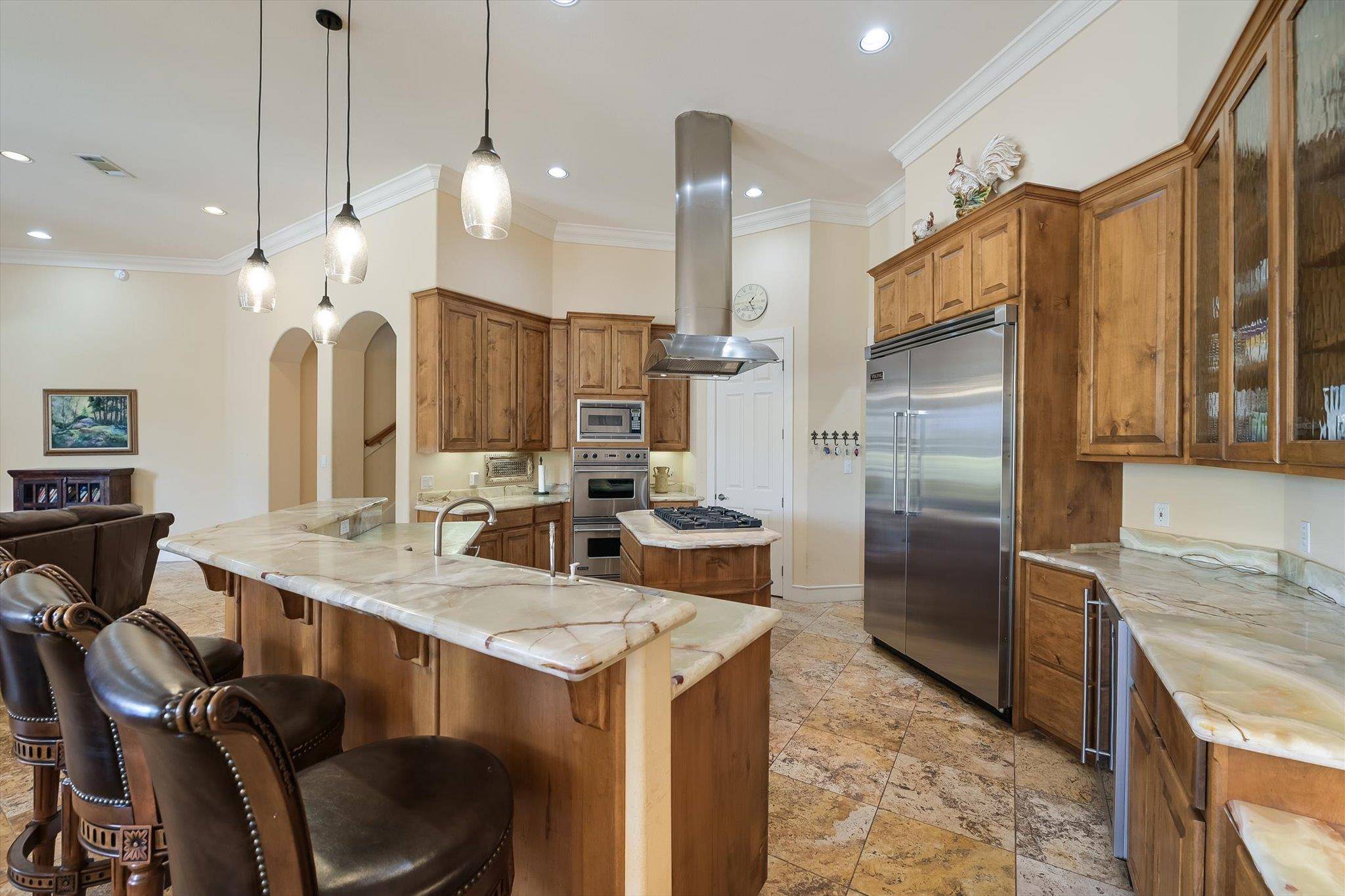 1001 Wesley Ridge DR, Spicewood, TX 78669
