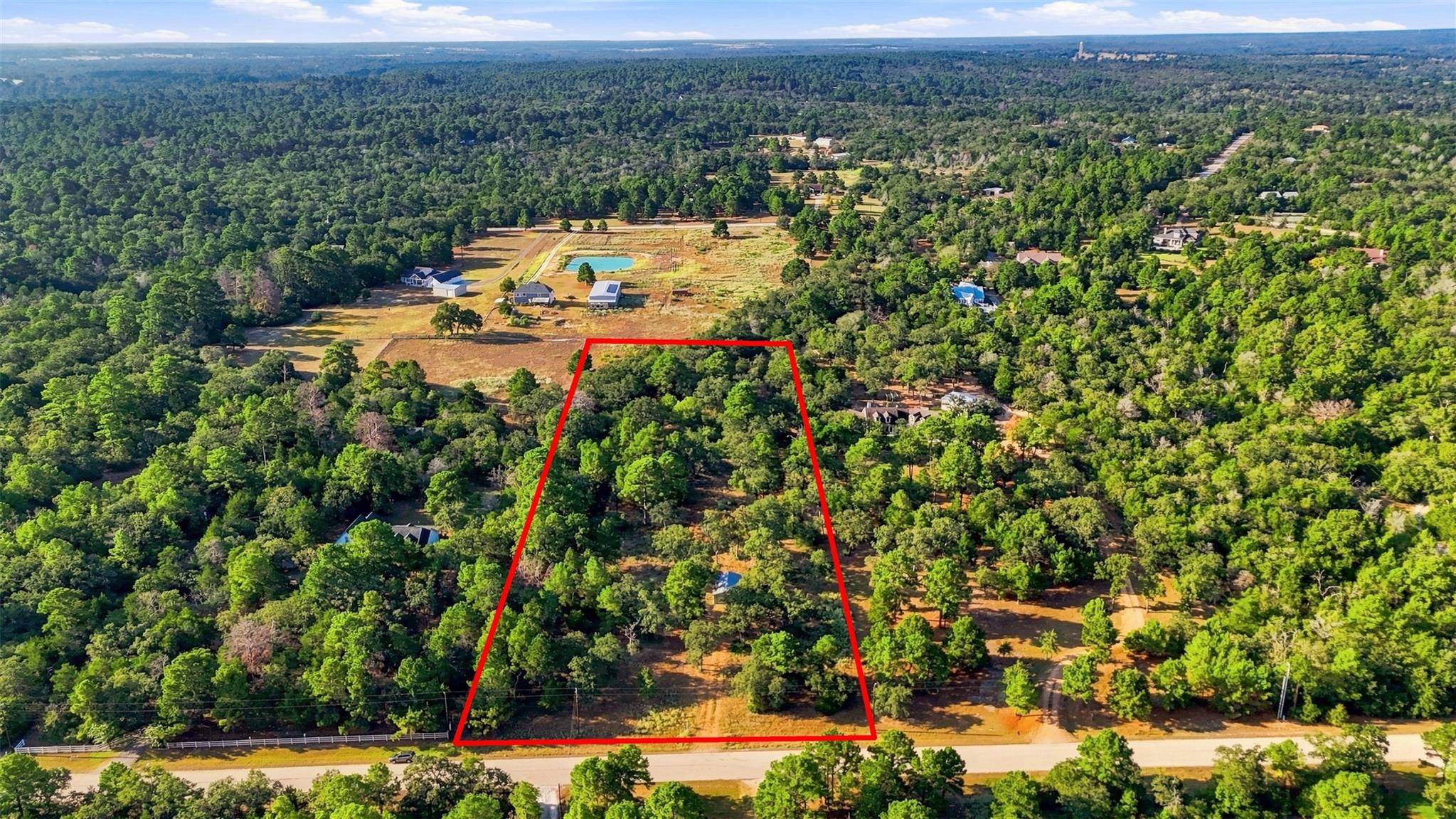 133 Roundup RDG, Smithville, TX 78957