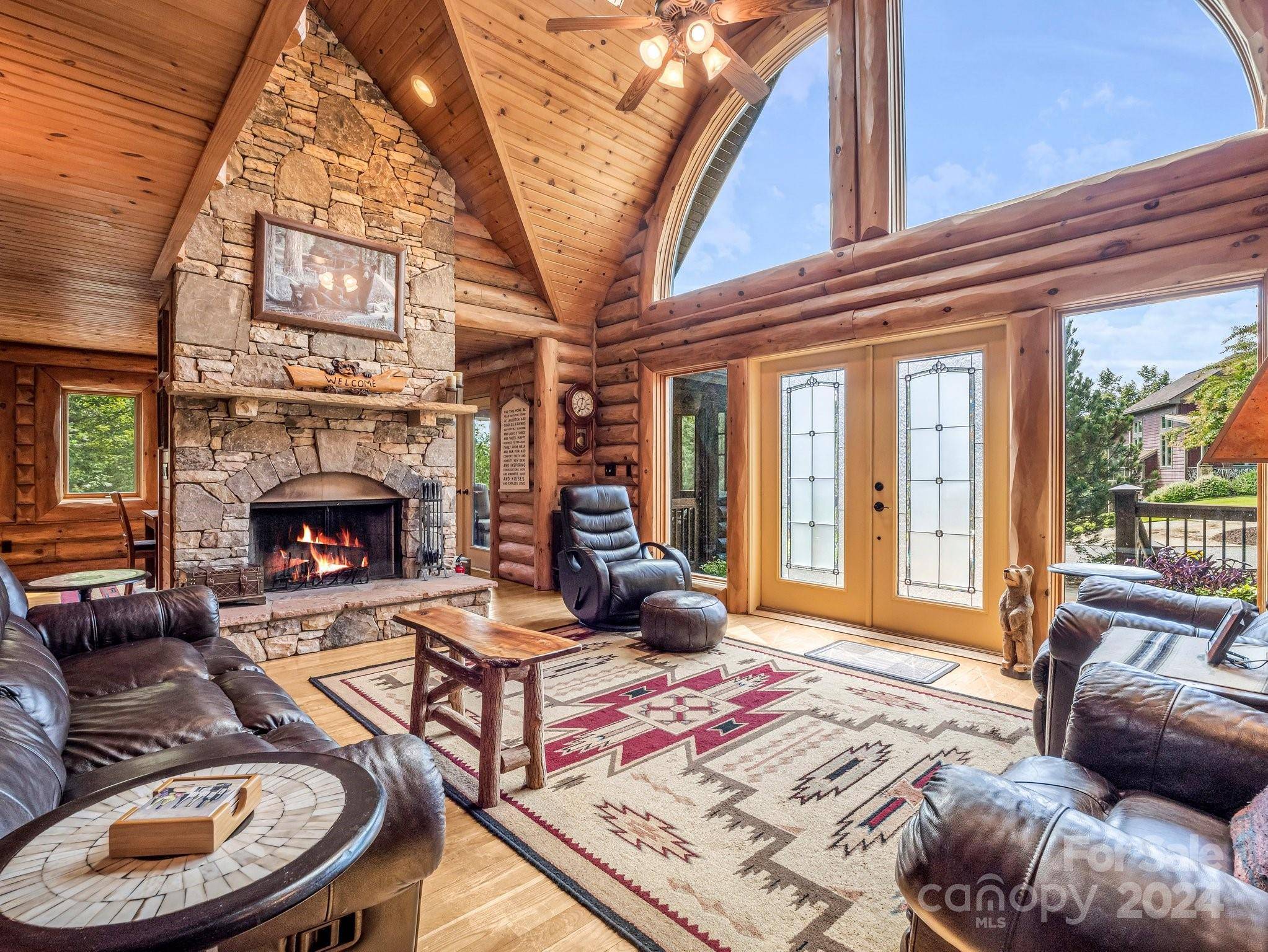181 Highland HTS, Lake Lure, NC 28746