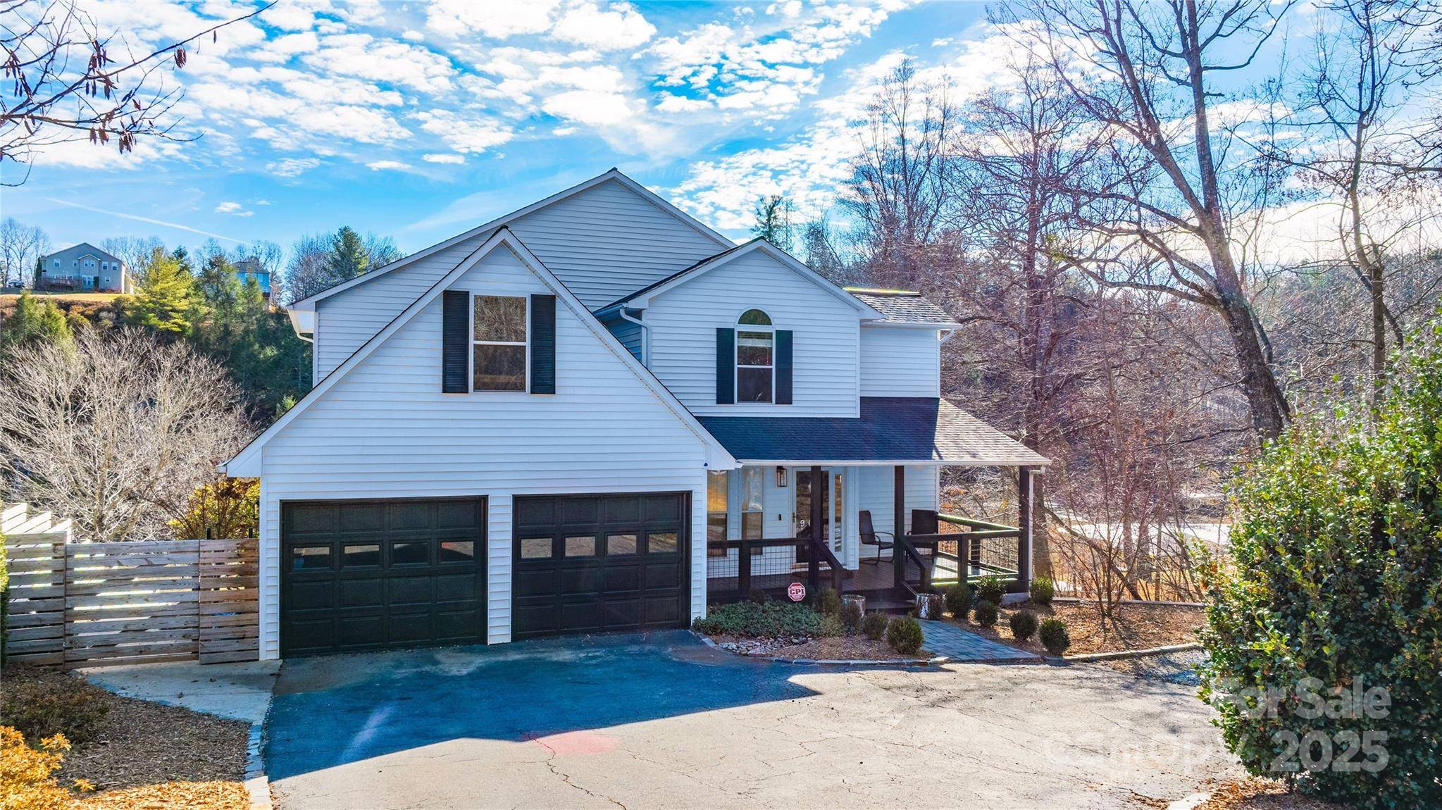968 Plantation DR, Marion, NC 28752
