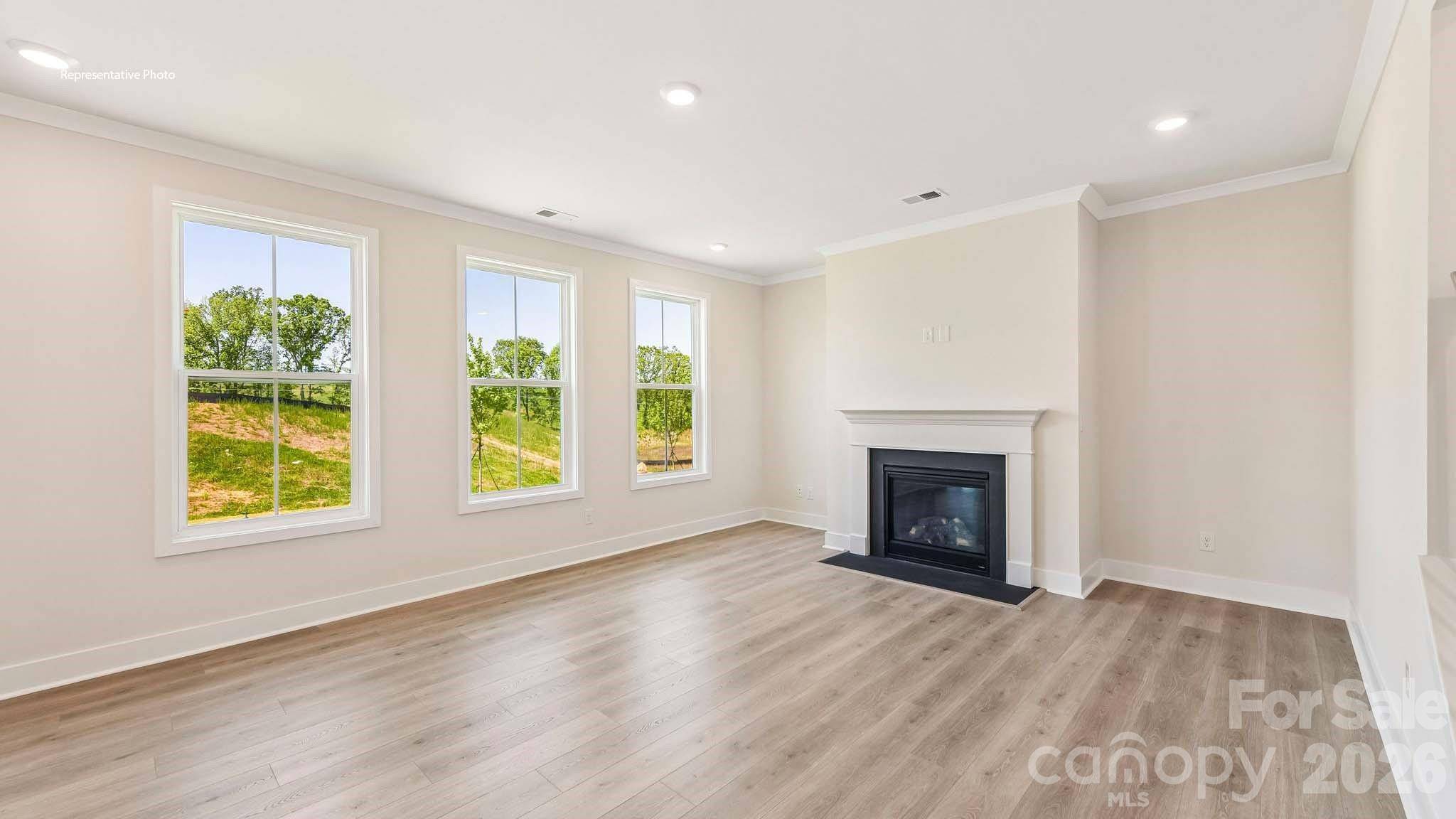 4273 Round Table DR, Gastonia, NC 28056