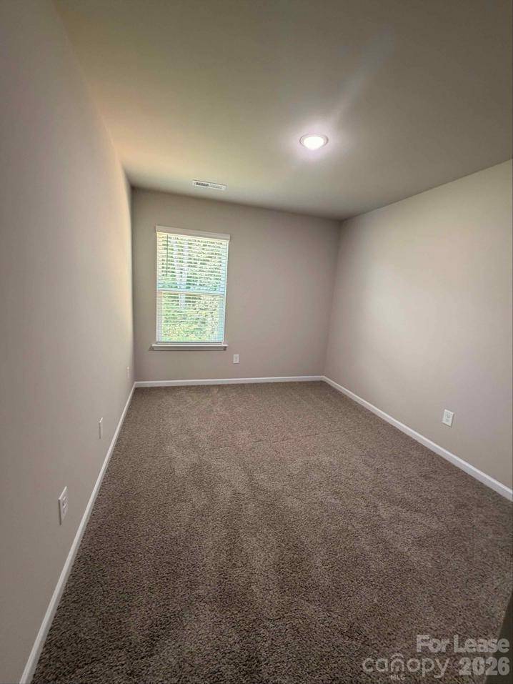 3106 Aberleaf LN, Charlotte, NC 28227