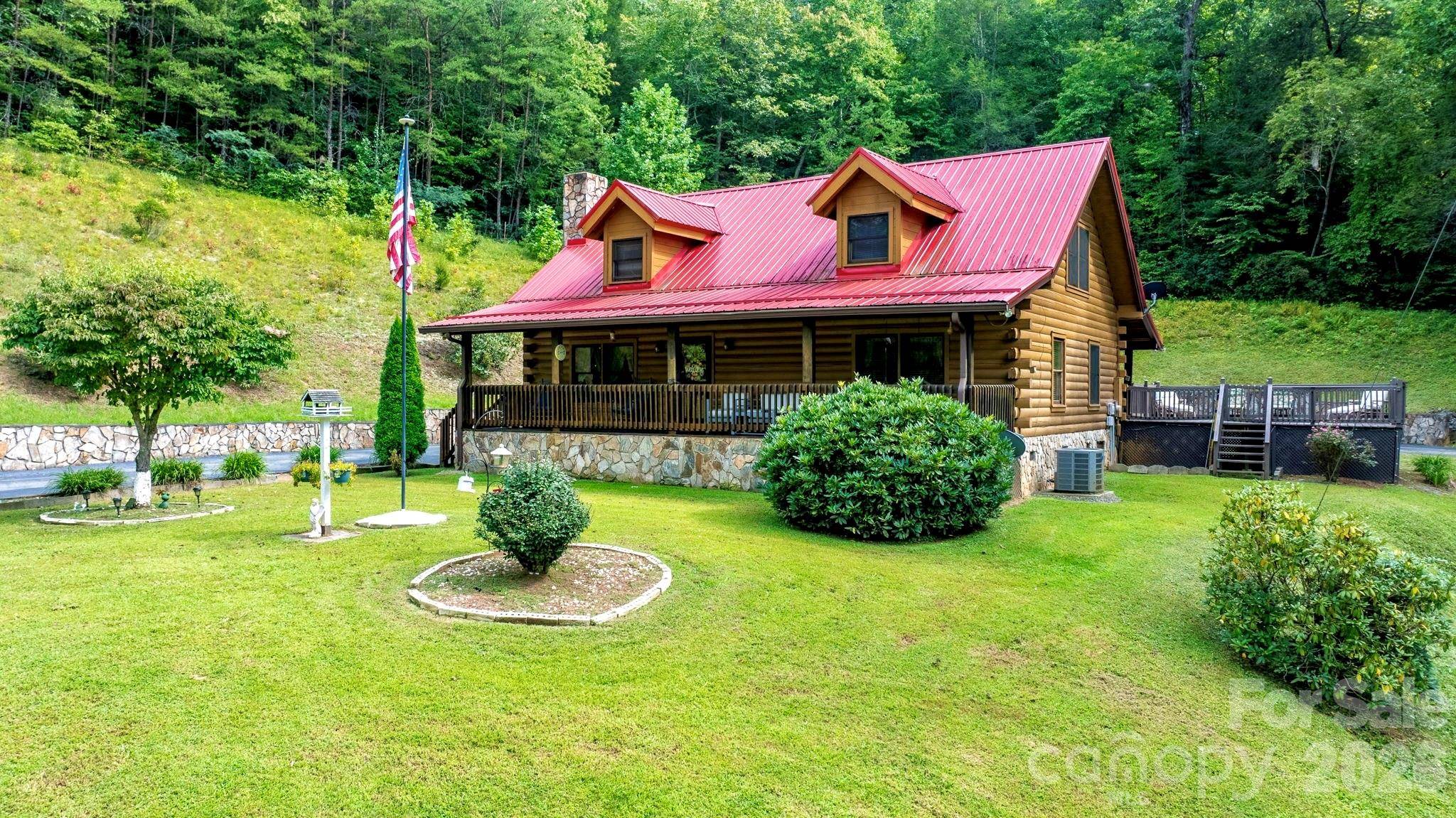 100 Goose Creek RD, Marion, NC 28752