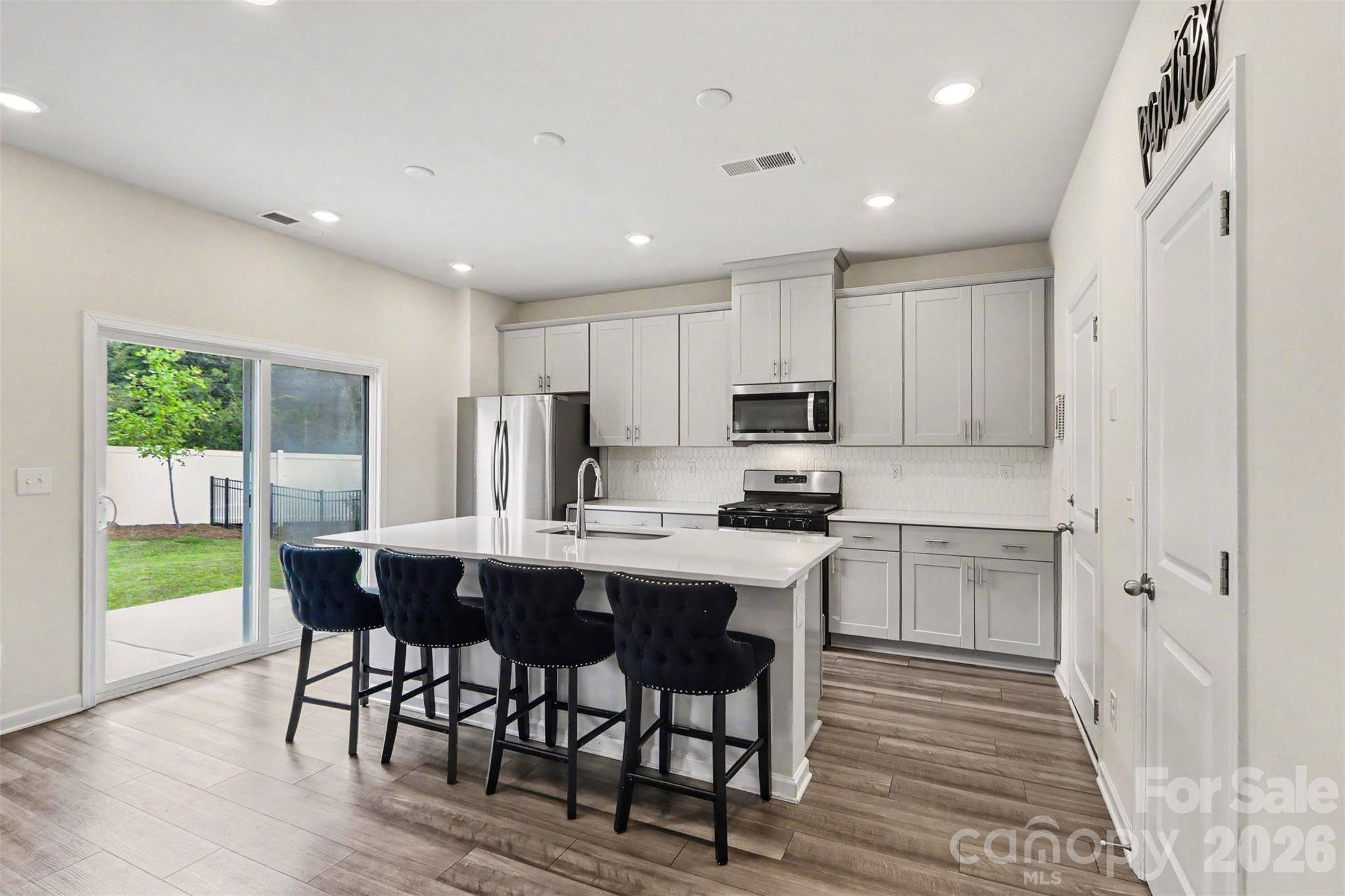1224 Harland ST, Charlotte, NC 28216