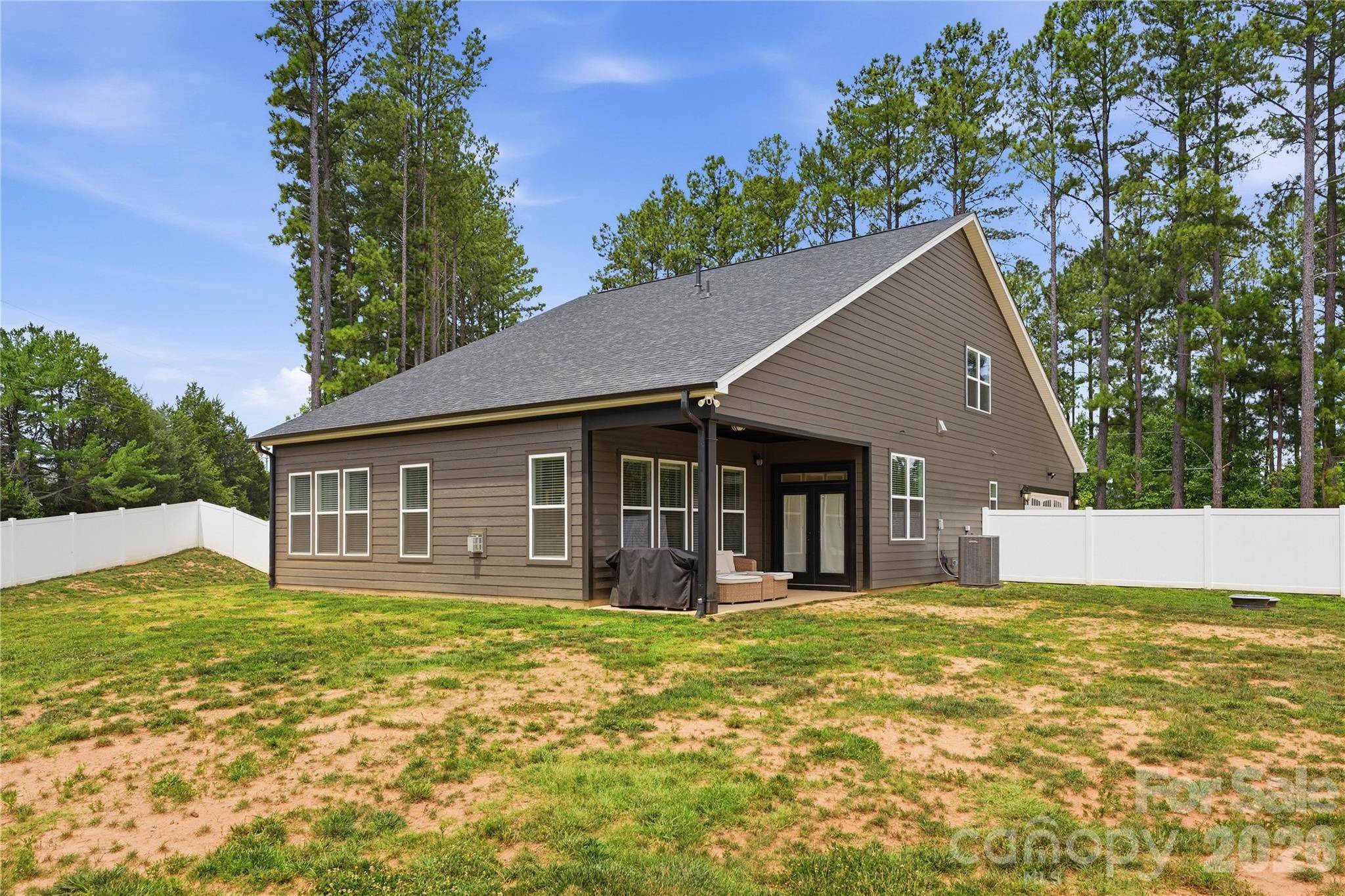 322 Shinnville RD, Mooresville, NC 28115