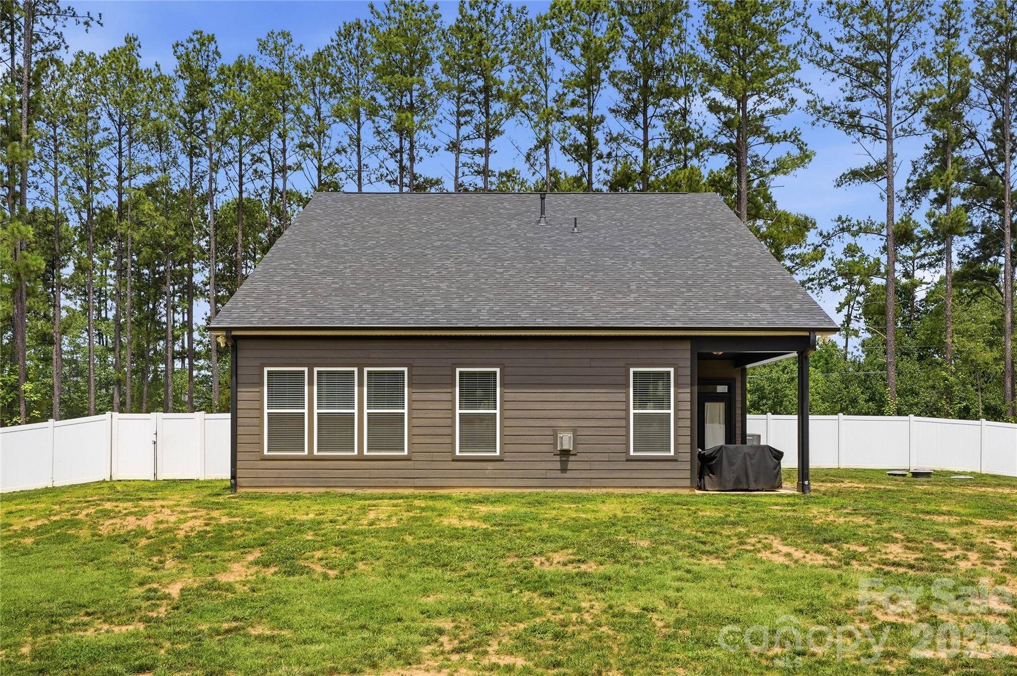 322 Shinnville RD, Mooresville, NC 28115