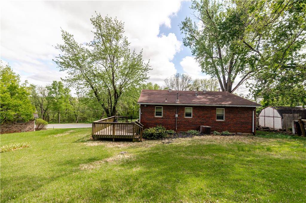 1219 Julia ST, Atchison, KS 66002