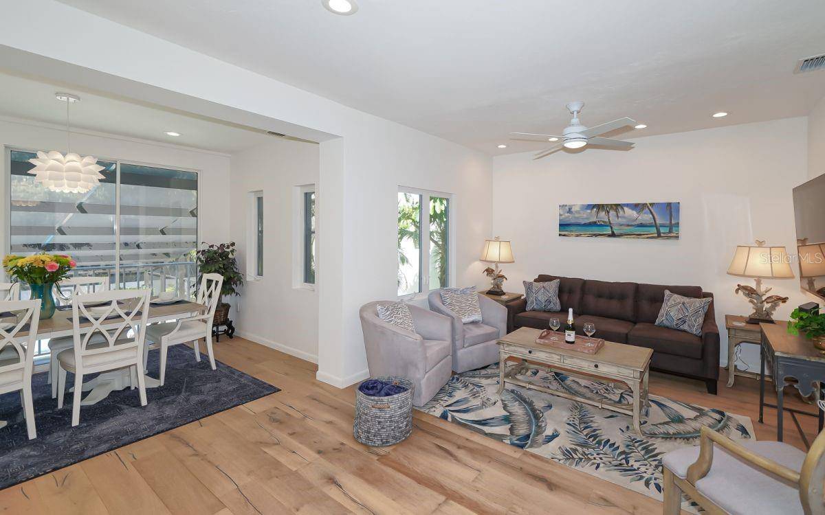 228 VAN BUREN DR, Sarasota, FL 34236
