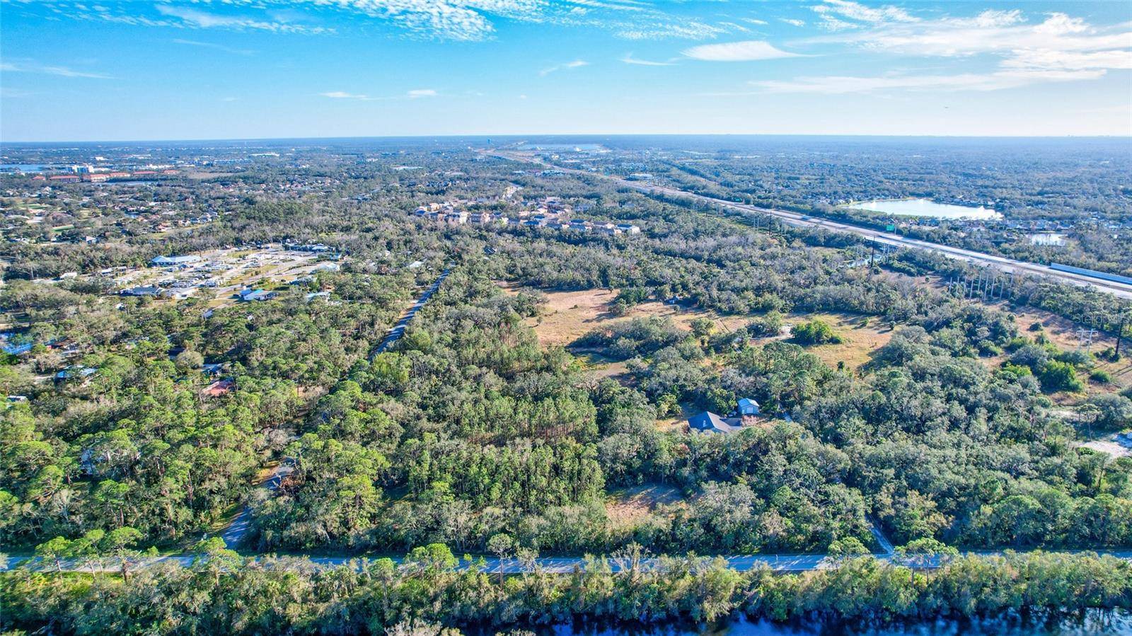 8330 LINGER LODGE RD, Bradenton, FL 34202