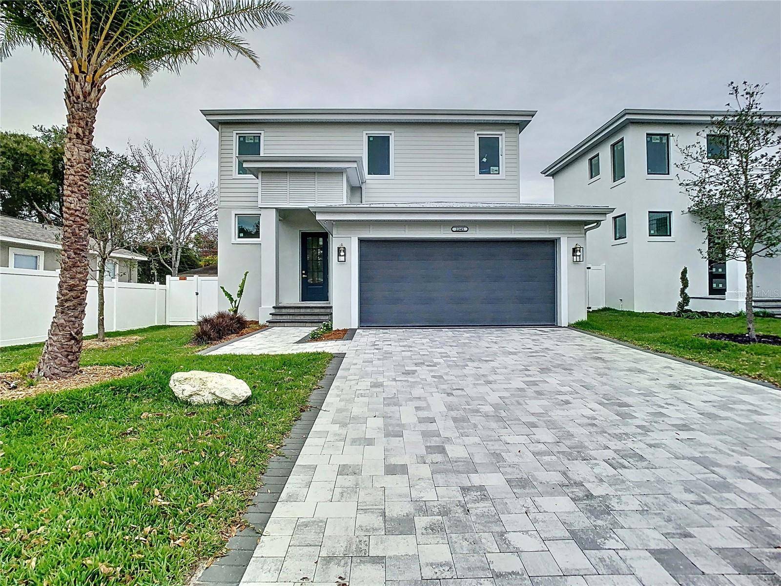 2345 BAHIA VISTA ST, Sarasota, FL 34239