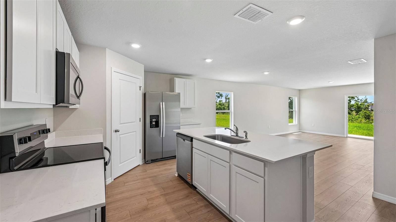 12411 HOPSCOTCH AVE E, Palmetto, FL 34221